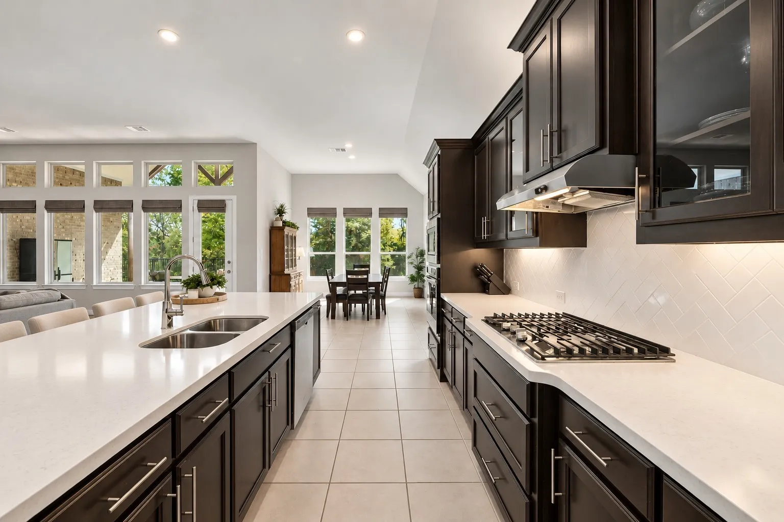 Single Family Residence For Sale in Collin County , 7320 River Park Drive, Mc Kinney, Texas 75071, 3 Bedroom, 3 Bathroom, 2 Garage spaces, 3,093 Sqft, built in 2019, mls#21381666, Real Estate Agent in Mc Kinney, Homes For Sale in Collin county, Homes For Sale in Mc Kinney, Realtor in Mc Kinney Texas, Real Estate Brokerage Independent Realty Texas, Luminita Cordes Realtor
