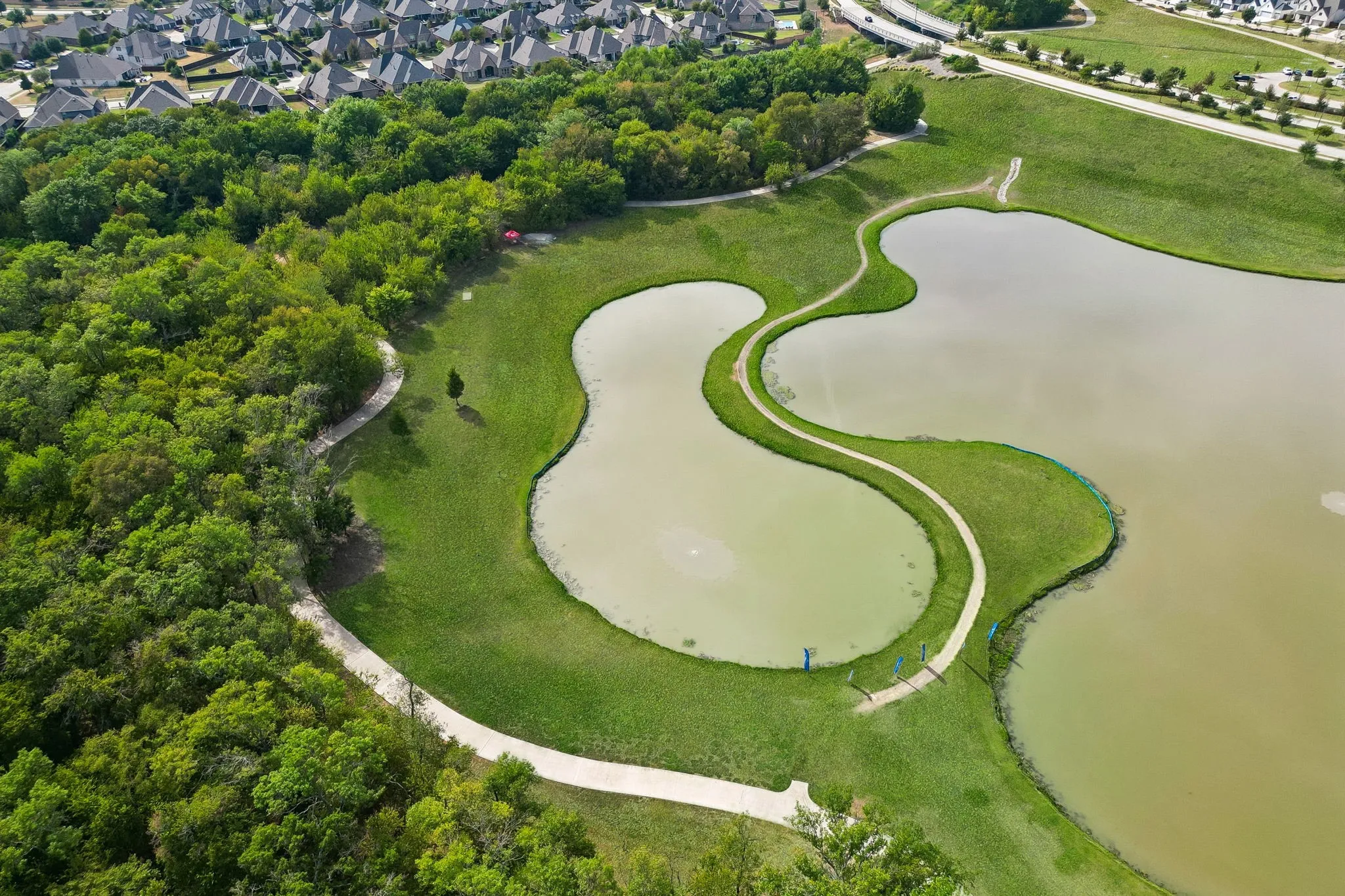 Single Family Residence For Sale in Collin County , 7320 River Park Drive, Mc Kinney, Texas 75071, 3 Bedroom, 3 Bathroom, 2 Garage spaces, 3,093 Sqft, built in 2019, mls#21381666, Real Estate Agent in Mc Kinney, Homes For Sale in Collin county, Homes For Sale in Mc Kinney, Realtor in Mc Kinney Texas, Real Estate Brokerage Independent Realty Texas, Luminita Cordes Realtor