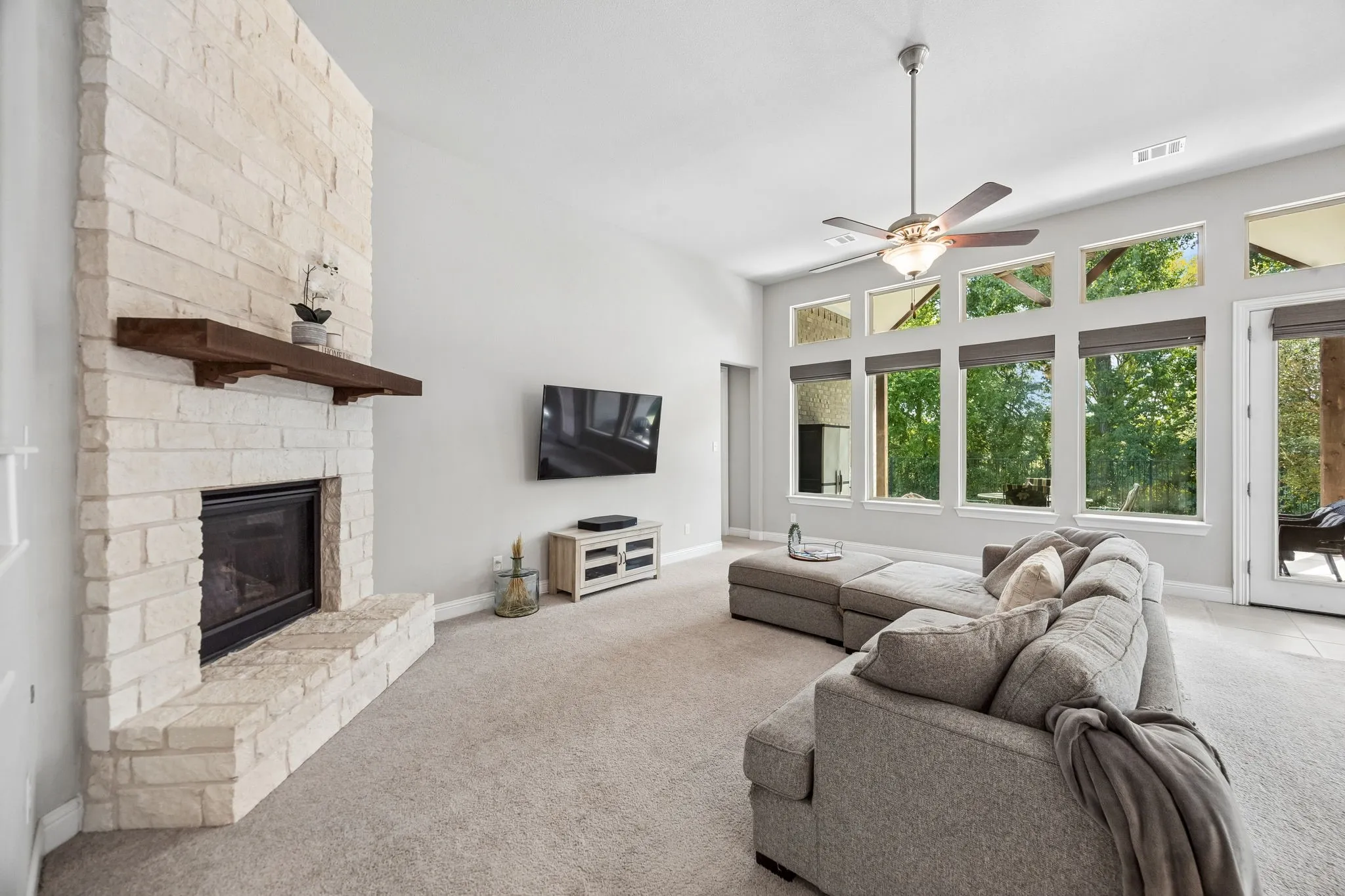 Single Family Residence For Sale in Collin County , 7320 River Park Drive, Mc Kinney, Texas 75071, 3 Bedroom, 3 Bathroom, 2 Garage spaces, 3,093 Sqft, built in 2019, mls#21381666, Real Estate Agent in Mc Kinney, Homes For Sale in Collin county, Homes For Sale in Mc Kinney, Realtor in Mc Kinney Texas, Real Estate Brokerage Independent Realty Texas, Luminita Cordes Realtor