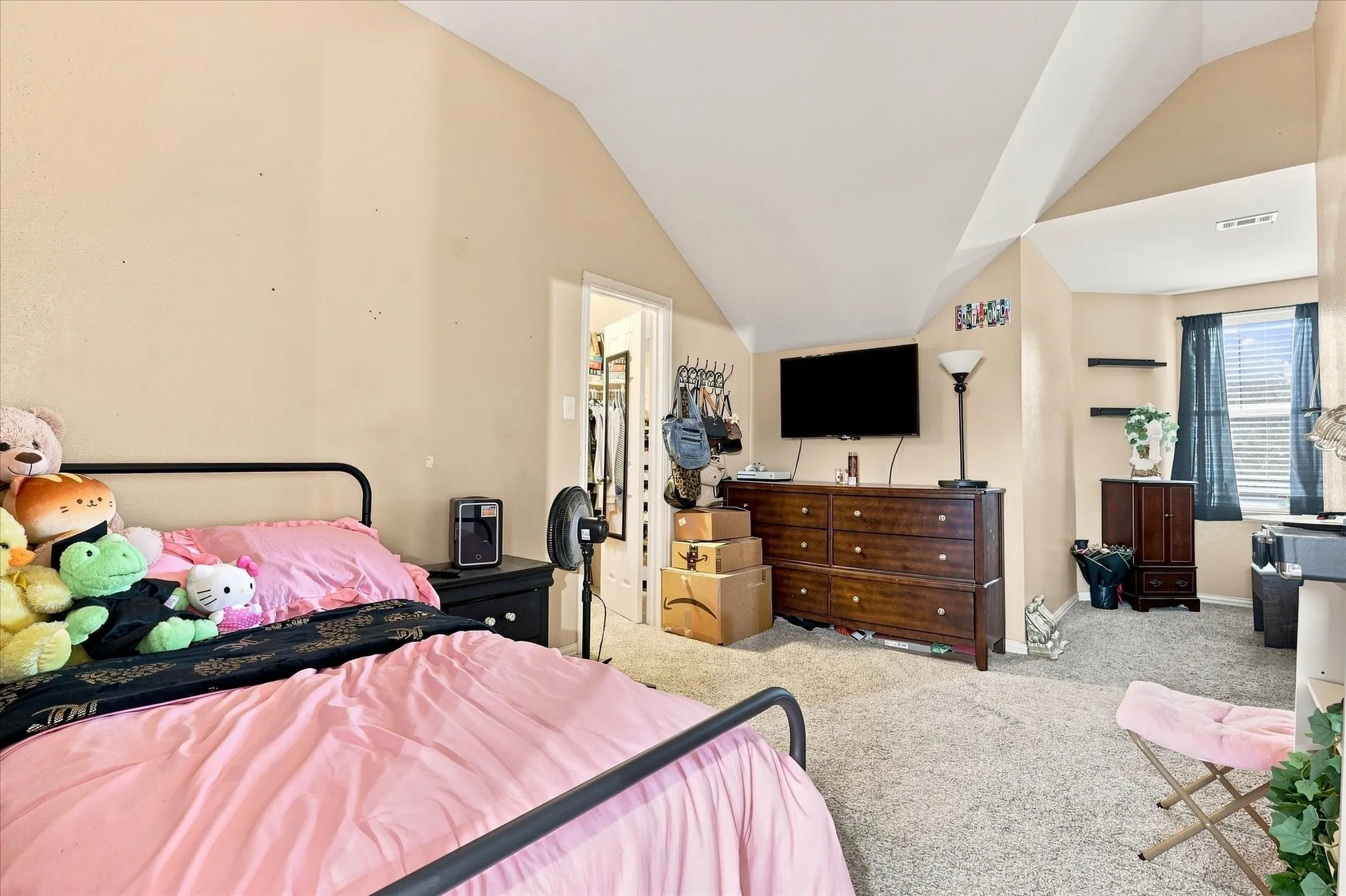 Single Family Residence For Sale in Denton County , 1395 Portsmouth Drive, Providence Village, Texas 76227, 4 Bedroom, 3 Bathroom, 2 Garage spaces, 1,609 Sqft, built in 2004, mls#21380800, Real Estate Agent in Providence Village, Homes For Sale in Denton county, Homes For Sale in Providence Village, Realtor in Providence Village Texas, Real Estate Brokerage Independent Realty Texas, Luminita Cordes Realtor
