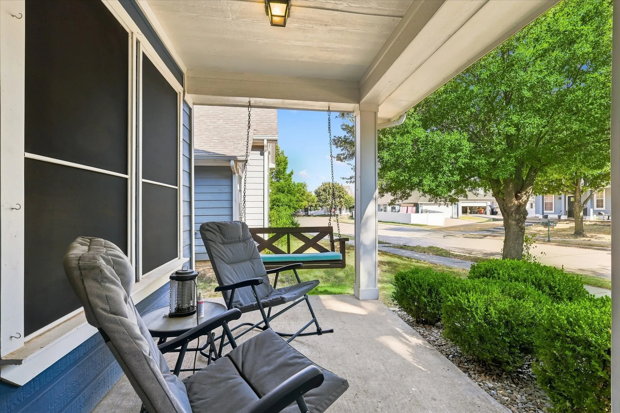 Single Family Residence For Sale in Denton County , 1395 Portsmouth Drive, Providence Village, Texas 76227, 4 Bedroom, 3 Bathroom, 2 Garage spaces, 1,609 Sqft, built in 2004, mls#21380800, Real Estate Agent in Providence Village, Homes For Sale in Denton county, Homes For Sale in Providence Village, Realtor in Providence Village Texas, Real Estate Brokerage Independent Realty Texas, Luminita Cordes Realtor