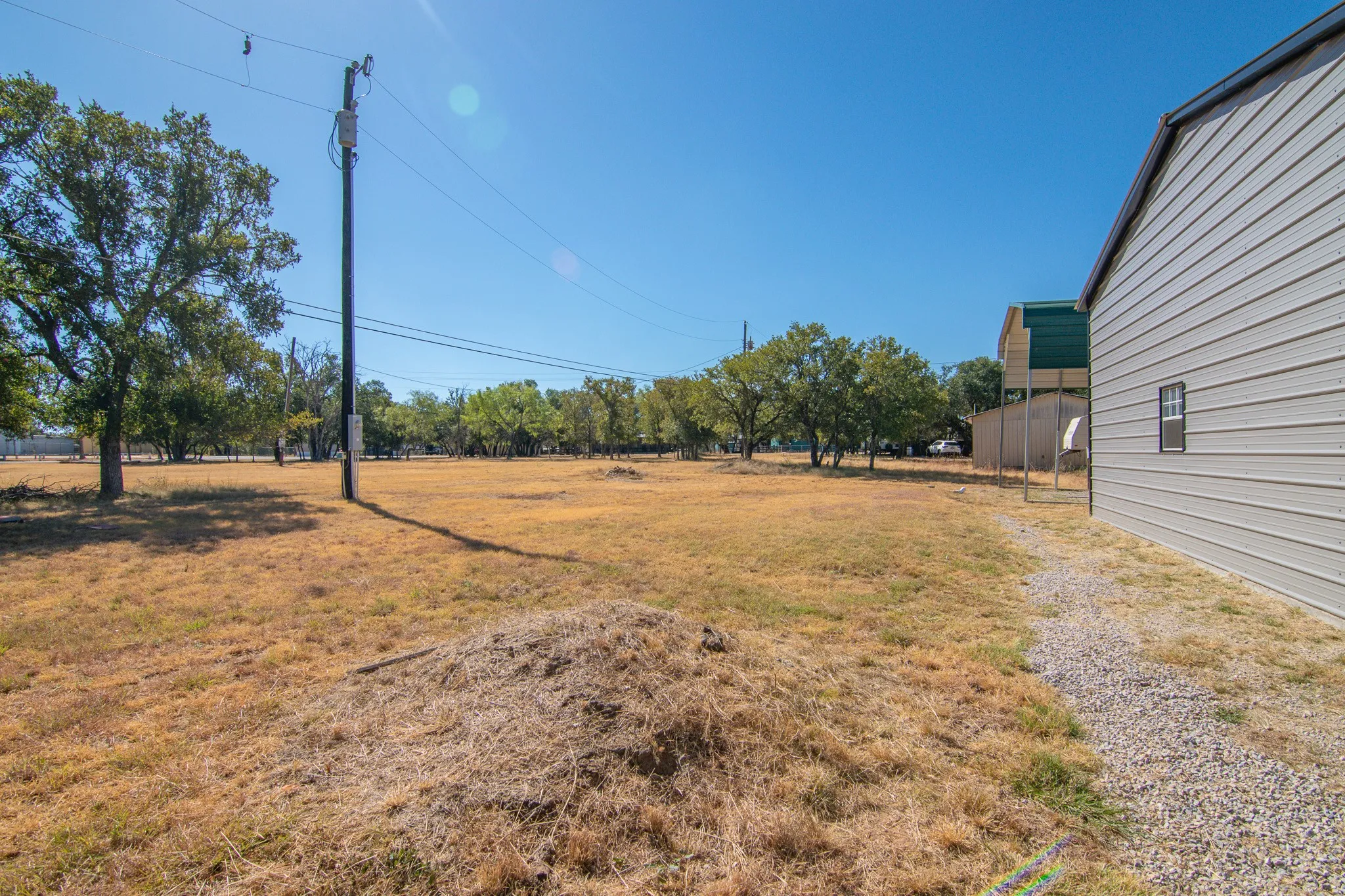 Single Family Residence For Sale in Brown County , 3391 Portside Drive, May, Texas 76857, 3 Bedroom, 2 Bathroom, 2 Garage spaces, 1,188 Sqft, built in 2020, mls#21382255, Real Estate Agent in May, Homes For Sale in Brown county, Homes For Sale in May, Realtor in May Texas, Real Estate Brokerage Independent Realty Texas, Luminita Cordes Realtor
