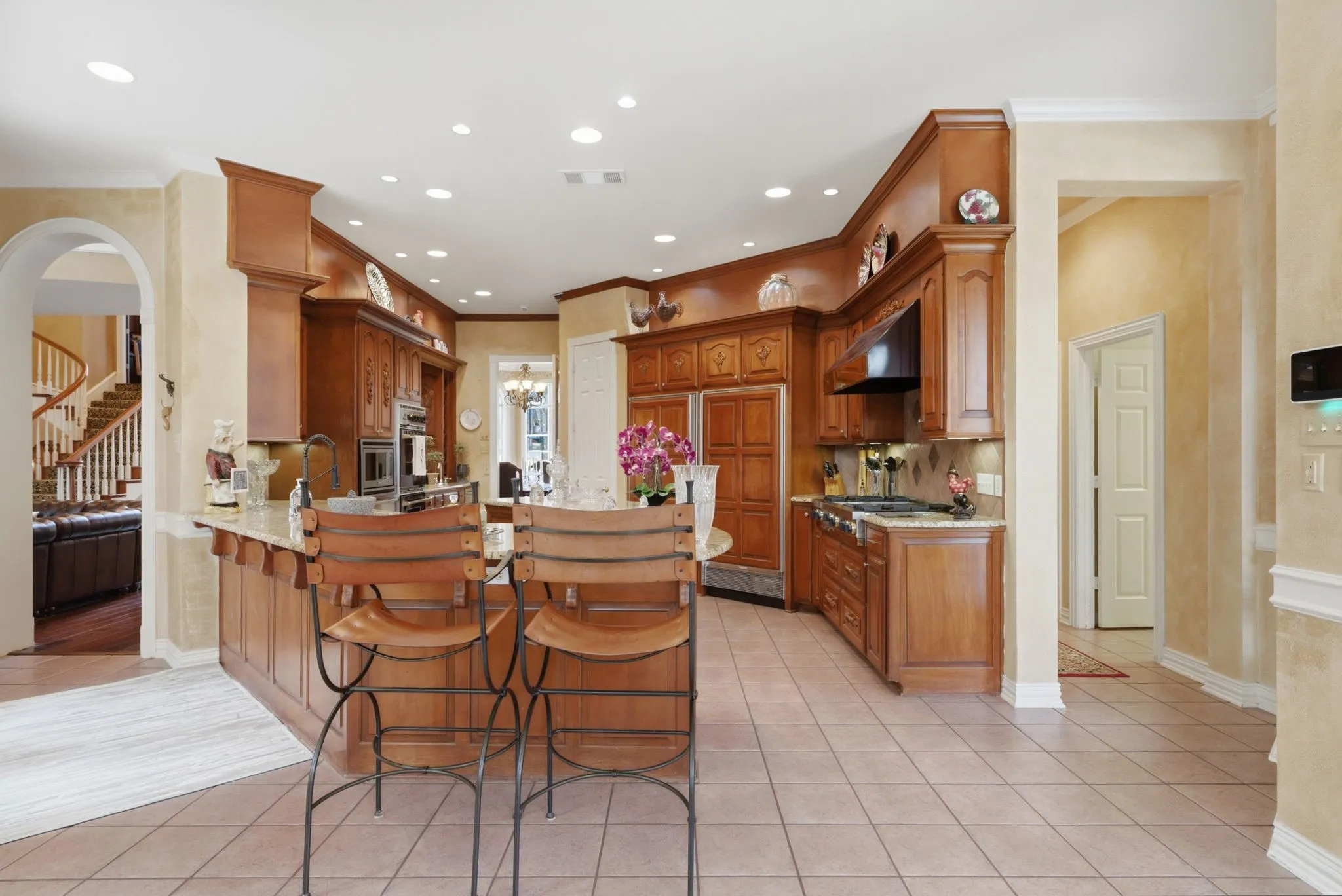 Single Family Residence For Sale in Smith County , 3645 Woods Boulevard, Tyler, Texas 75707, 4 Bedroom, 5 Bathroom, 4 Garage spaces, 4,478 Sqft, built in 1998, mls#21382932, Real Estate Agent in Tyler, Homes For Sale in Smith county, Homes For Sale in Tyler, Realtor in Tyler Texas, Real Estate Brokerage Independent Realty Texas, Luminita Cordes Realtor