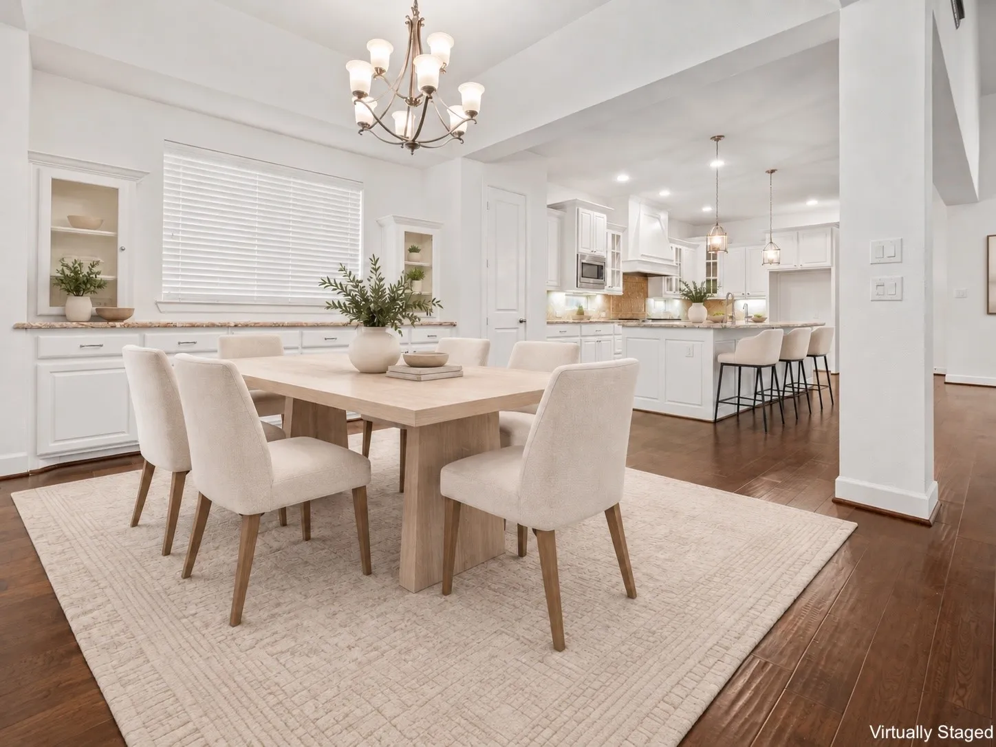 Single Family Residence For Sale in Denton County , 1009 Peacock Boulevard, Carrollton, Texas 75007, 5 Bedroom, 5 Bathroom, 3 Garage spaces, 4,112 Sqft, built in 2015, mls#21382936, Real Estate Agent in Carrollton, Homes For Sale in Denton county, Homes For Sale in Carrollton, Realtor in Carrollton Texas, Real Estate Brokerage Independent Realty Texas, Luminita Cordes Realtor