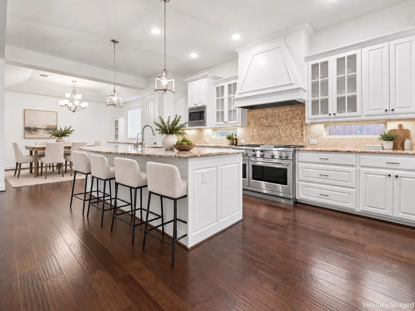 Single Family Residence For Sale in Denton County , 1009 Peacock Boulevard, Carrollton, Texas 75007, 5 Bedroom, 5 Bathroom, 3 Garage spaces, 4,112 Sqft, built in 2015, mls#21382936, Real Estate Agent in Carrollton, Homes For Sale in Denton county, Homes For Sale in Carrollton, Realtor in Carrollton Texas, Real Estate Brokerage Independent Realty Texas, Luminita Cordes Realtor