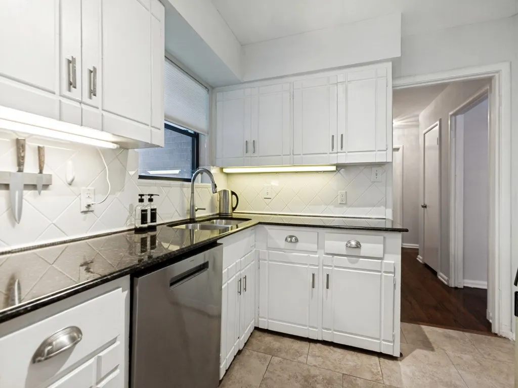 Improved Land For Sale in Dallas County , 226 Leda Drive, Dallas, Texas 75218, 0, 0, Garage spaces, 0 Sqft, built in 1953, mls#21382549, Real Estate Agent in Dallas, Homes For Sale in Dallas county, Homes For Sale in Dallas, Realtor in Dallas Texas, Real Estate Brokerage Independent Realty Texas, Luminita Cordes Realtor