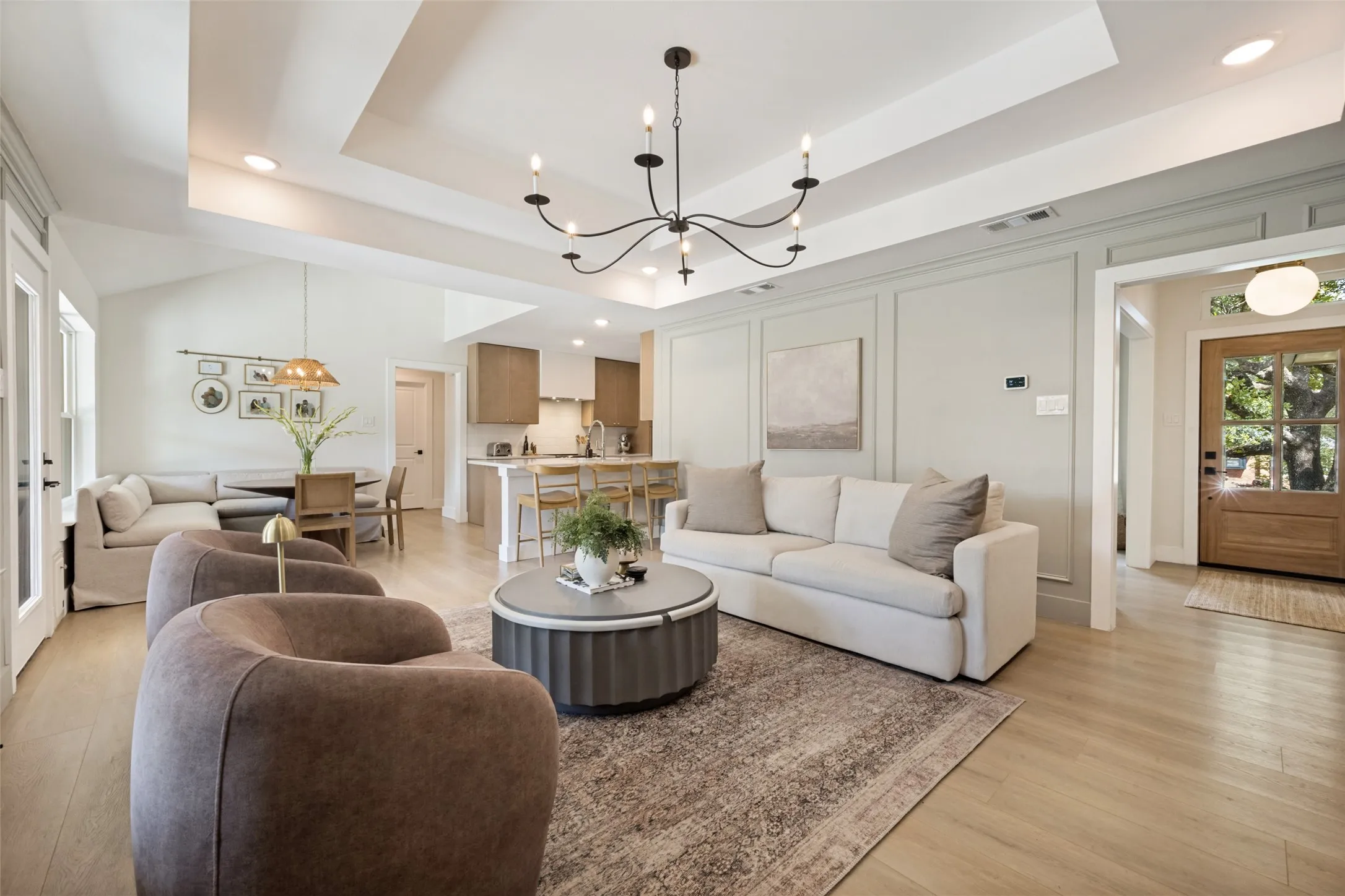 Single Family Residence For Sale in Tarrant County , 3700 Cliffwood Drive, Colleyville, Texas 76034, 3 Bedroom, 3 Bathroom, 2 Garage spaces, 2,267 Sqft, built in 1983, mls#21380627, Real Estate Agent in Colleyville, Homes For Sale in Tarrant county, Homes For Sale in Colleyville, Realtor in Colleyville Texas, Real Estate Brokerage Independent Realty Texas, Luminita Cordes Realtor