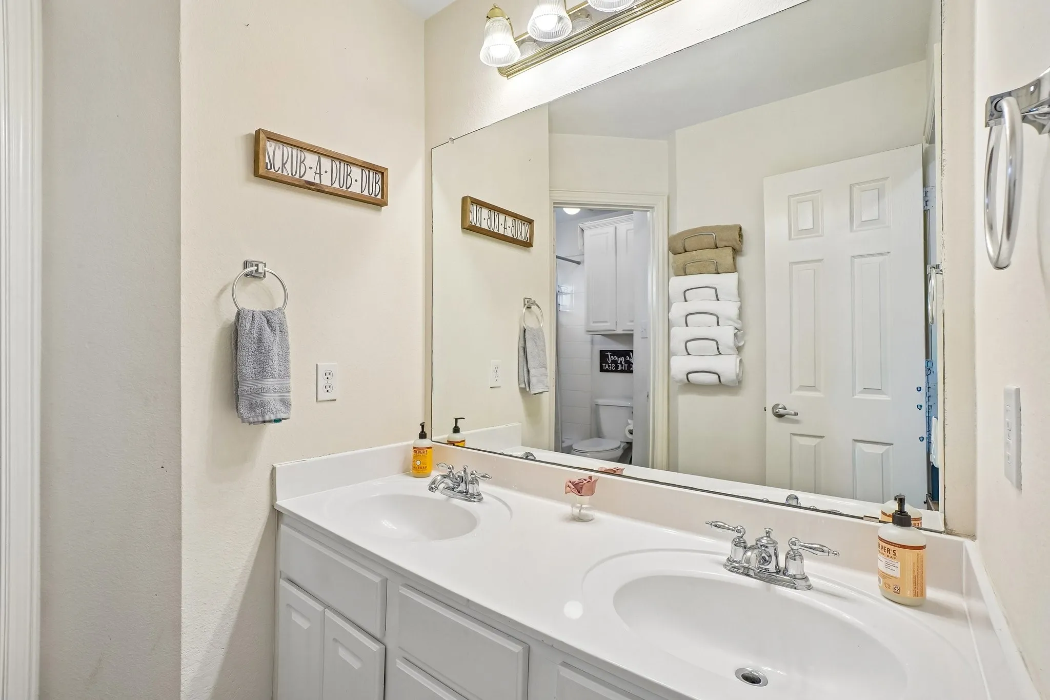 Upstairs bathroom