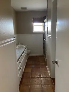 Single Family Residence For Rent in Taylor County , 2250 Greenbriar Drive, Abilene, Texas 79605, 3 Bedroom, 2 Bathroom, 2 Garage spaces, 1,671 Sqft, built in 1961, mls#21382954, Real Estate Agent in Abilene, Homes For Rent in Taylor county, Homes For Rent in Abilene, Realtor in Abilene Texas, Real Estate Brokerage Independent Realty Texas, Luminita Cordes Realtor