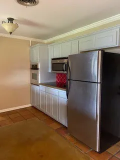 Single Family Residence For Rent in Taylor County , 2250 Greenbriar Drive, Abilene, Texas 79605, 3 Bedroom, 2 Bathroom, 2 Garage spaces, 1,671 Sqft, built in 1961, mls#21382954, Real Estate Agent in Abilene, Homes For Rent in Taylor county, Homes For Rent in Abilene, Realtor in Abilene Texas, Real Estate Brokerage Independent Realty Texas, Luminita Cordes Realtor