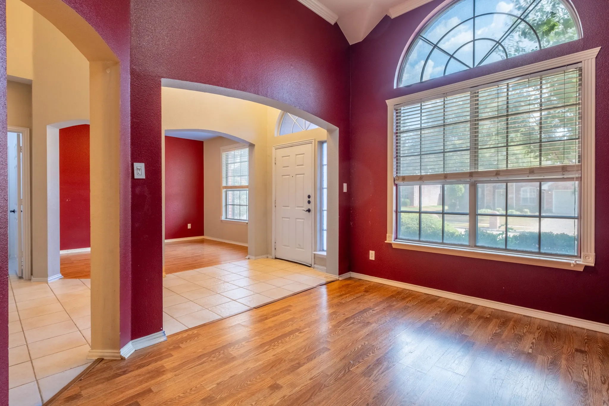 Single Family Residence For Sale in Denton County , 1619 Mallard Drive, Corinth, Texas 76210, 4 Bedroom, 3 Bathroom, 2 Garage spaces, 2,705 Sqft, built in 1999, mls#21382870, Real Estate Agent in Corinth, Homes For Sale in Denton county, Homes For Sale in Corinth, Realtor in Corinth Texas, Real Estate Brokerage Independent Realty Texas, Luminita Cordes Realtor