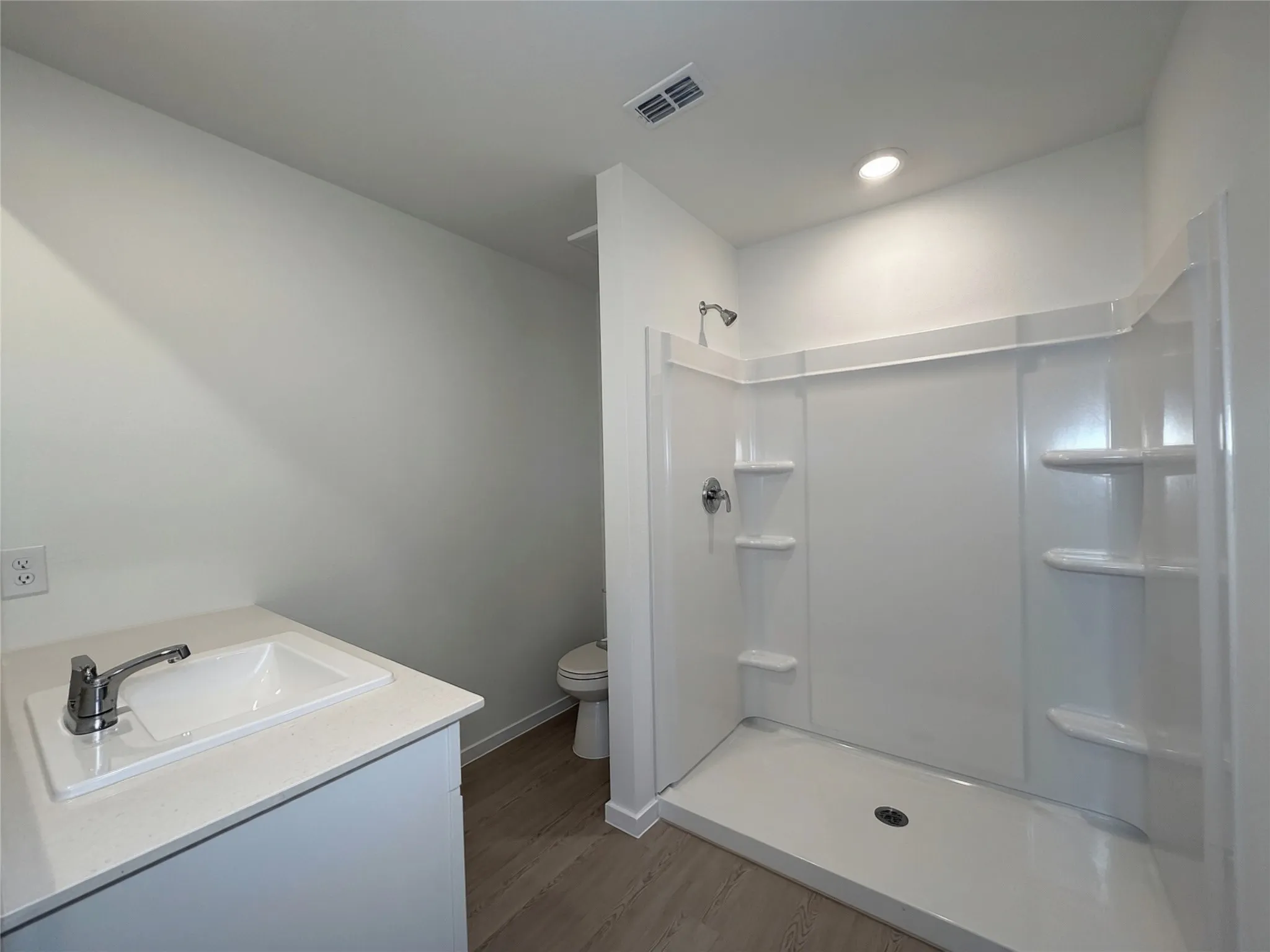 Single Family Residence For Rent in Grayson County , 401 N Mc Nelly Lane, Sherman, Texas 75092, 4 Bedroom, 2 Bathroom, 2 Garage spaces, 1,908 Sqft, built in 2026, mls#21382938, Real Estate Agent in Sherman, Homes For Rent in Grayson county, Homes For Rent in Sherman, Realtor in Sherman Texas, Real Estate Brokerage Independent Realty Texas, Luminita Cordes Realtor