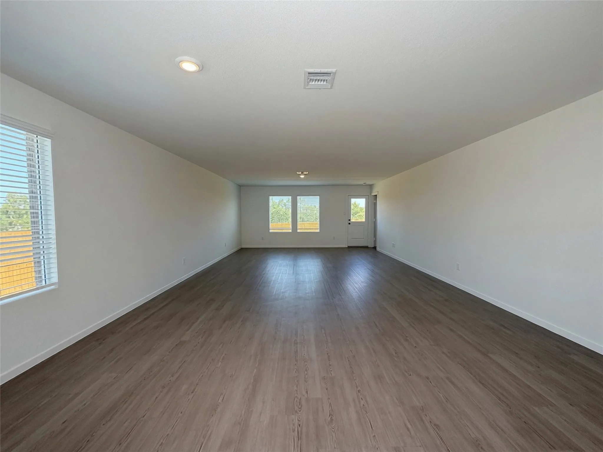 Single Family Residence For Rent in Grayson County , 401 N Mc Nelly Lane, Sherman, Texas 75092, 4 Bedroom, 2 Bathroom, 2 Garage spaces, 1,908 Sqft, built in 2026, mls#21382938, Real Estate Agent in Sherman, Homes For Rent in Grayson county, Homes For Rent in Sherman, Realtor in Sherman Texas, Real Estate Brokerage Independent Realty Texas, Luminita Cordes Realtor