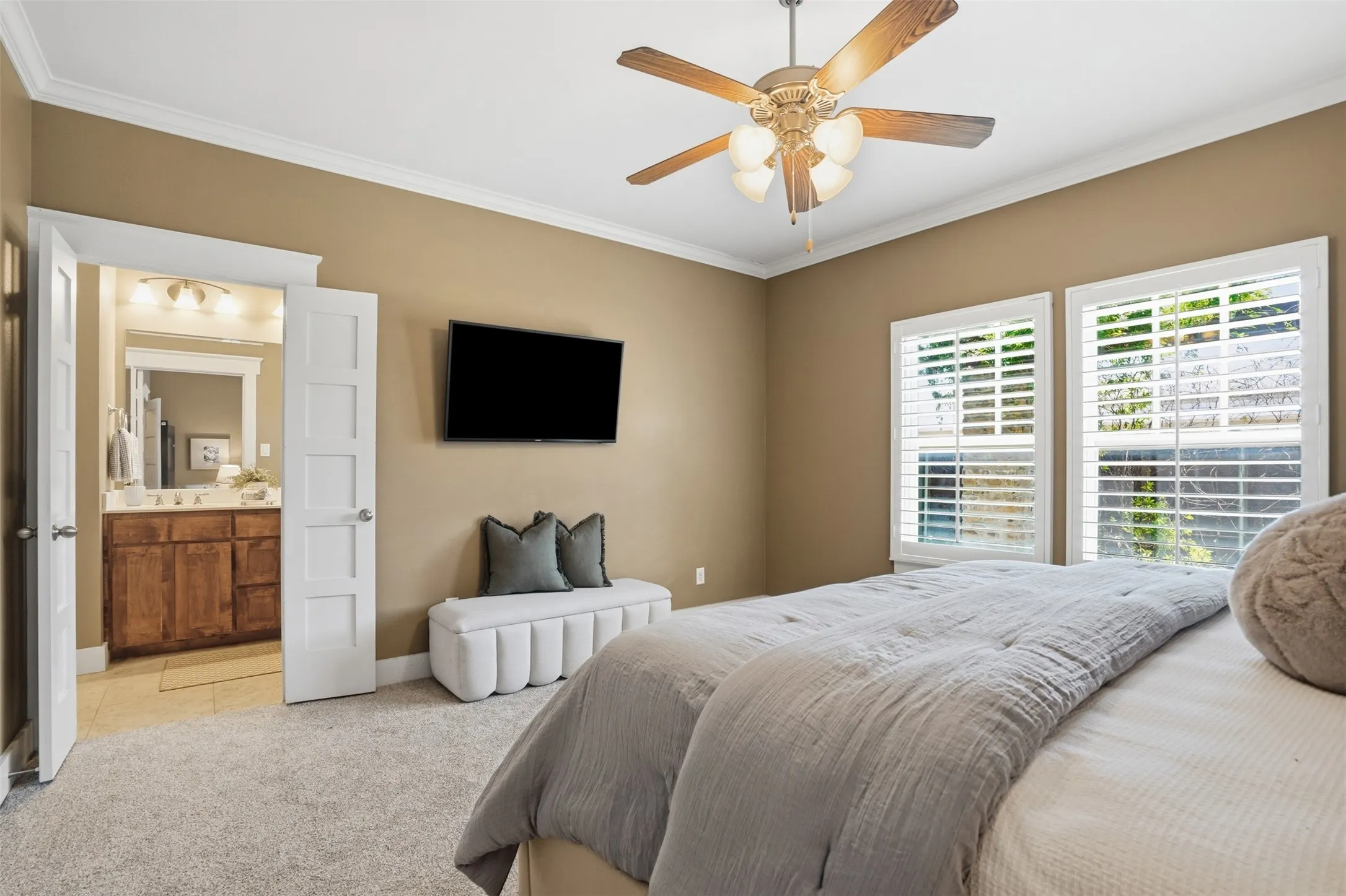 Single Family Residence For Sale in Tarrant County , 2341 Alston Avenue, Fort Worth, Texas 76110, 4 Bedroom, 3 Bathroom, 2 Garage spaces, 2,343 Sqft, built in 2010, mls#21382934, Real Estate Agent in Fort Worth, Homes For Sale in Tarrant county, Homes For Sale in Fort Worth, Realtor in Fort Worth Texas, Real Estate Brokerage Independent Realty Texas, Luminita Cordes Realtor