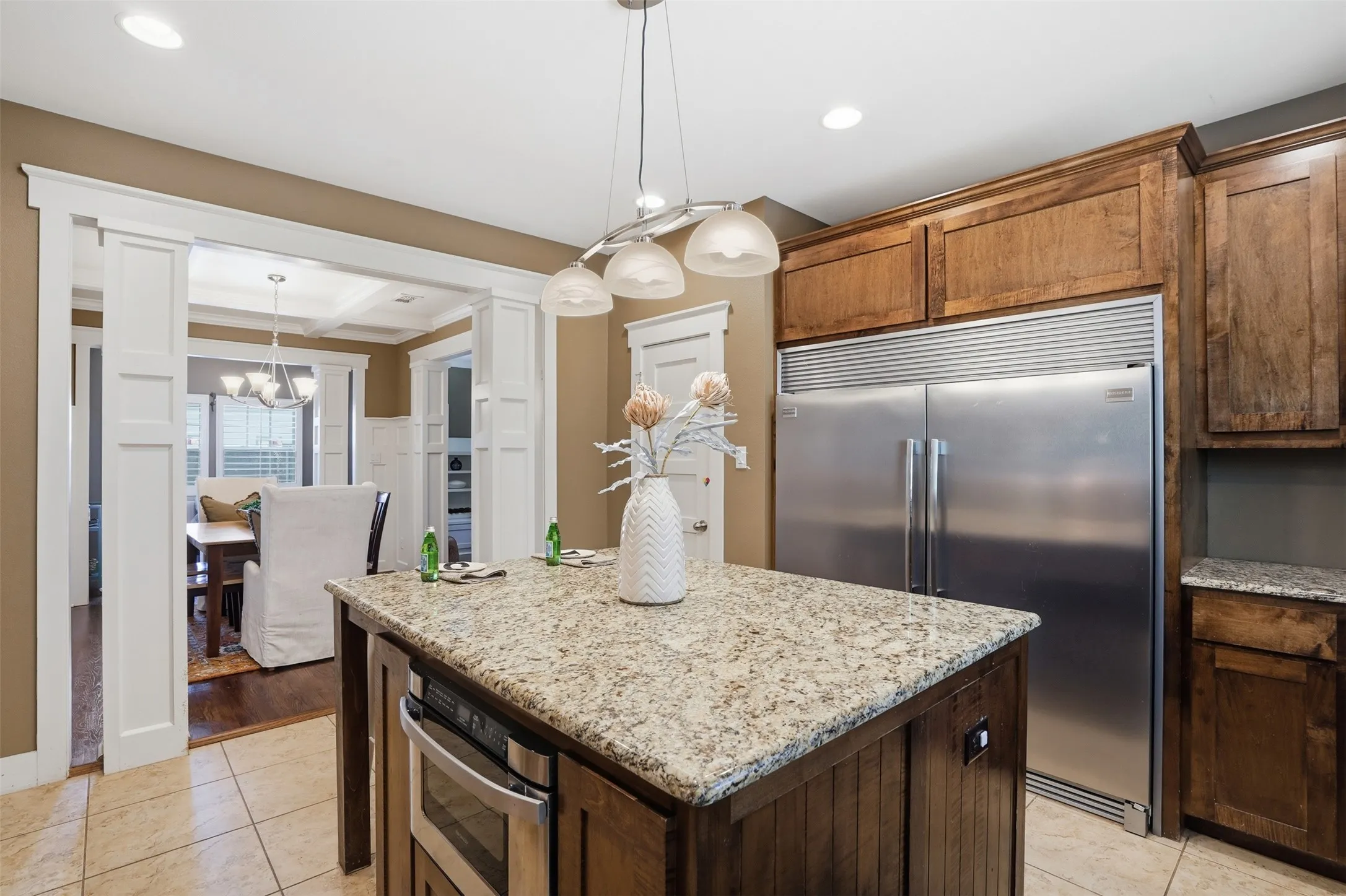 Single Family Residence For Sale in Tarrant County , 2341 Alston Avenue, Fort Worth, Texas 76110, 4 Bedroom, 3 Bathroom, 2 Garage spaces, 2,343 Sqft, built in 2010, mls#21382934, Real Estate Agent in Fort Worth, Homes For Sale in Tarrant county, Homes For Sale in Fort Worth, Realtor in Fort Worth Texas, Real Estate Brokerage Independent Realty Texas, Luminita Cordes Realtor