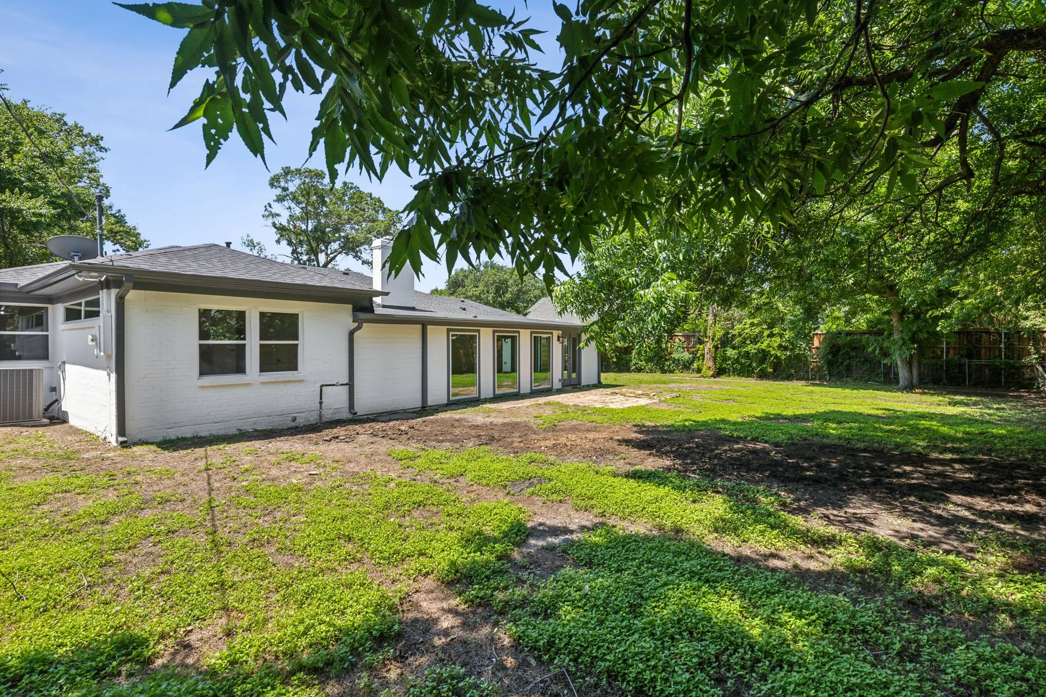 Single Family Residence For Rent in Dallas County , 5917 Waggoner Drive, Dallas, Texas 75230, 3 Bedroom, 3 Bathroom, 2 Garage spaces, 2,950 Sqft, built in 1950, mls#21382946, Real Estate Agent in Dallas, Homes For Rent in Dallas county, Homes For Rent in Dallas, Realtor in Dallas Texas, Real Estate Brokerage Independent Realty Texas, Luminita Cordes Realtor