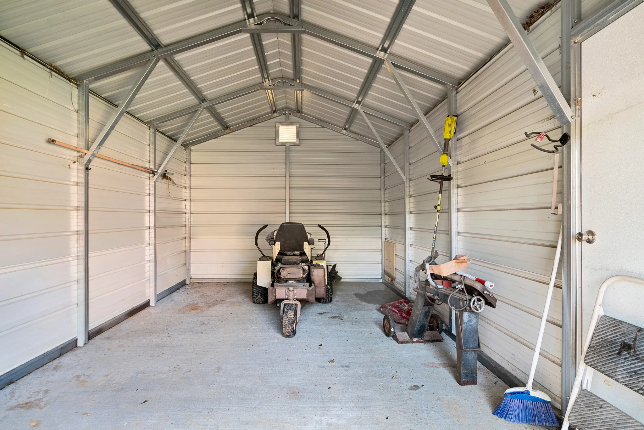 Single Family Residence For Sale in Lamar County , 650 FENDLEY, Blossom, Texas 75416, 3 Bedroom, 2 Bathroom, 1 Garage spaces, 1,440 Sqft, built in 2023, mls#21380944, Real Estate Agent in Blossom, Homes For Sale in Lamar county, Homes For Sale in Blossom, Realtor in Blossom Texas, Real Estate Brokerage Independent Realty Texas, Luminita Cordes Realtor