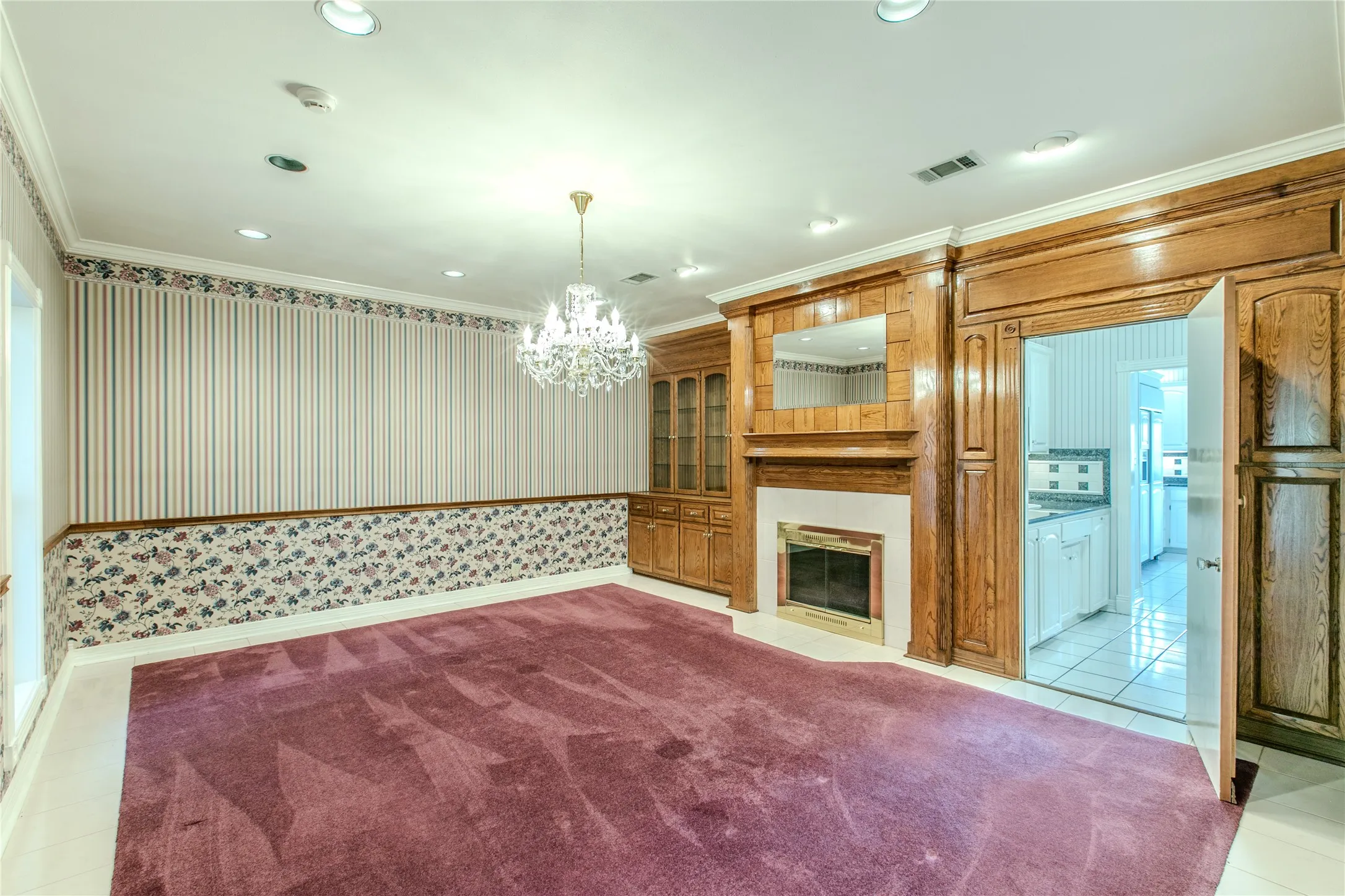 Single Family Residence For Sale in Bell County , 10299 Paddy Hamilton Road, Belton, Texas 76513, 4 Bedroom, 4 Bathroom, 3 Garage spaces, 4,134 Sqft, built in 1994, mls#21359937, Real Estate Agent in Belton, Homes For Sale in Bell county, Homes For Sale in Belton, Realtor in Belton Texas, Real Estate Brokerage Independent Realty Texas, Luminita Cordes Realtor
