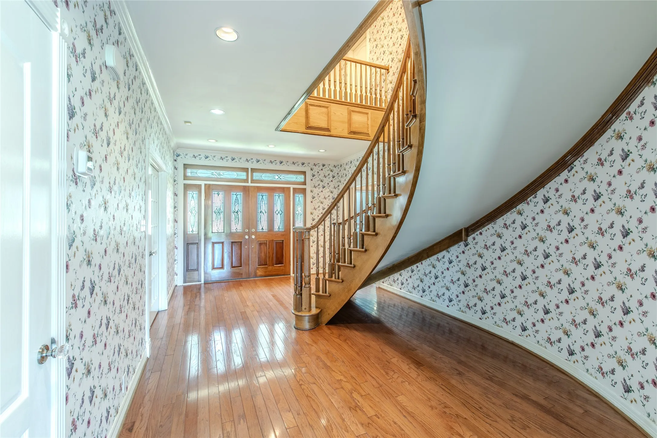 Single Family Residence For Sale in Bell County , 10299 Paddy Hamilton Road, Belton, Texas 76513, 4 Bedroom, 4 Bathroom, 3 Garage spaces, 4,134 Sqft, built in 1994, mls#21359937, Real Estate Agent in Belton, Homes For Sale in Bell county, Homes For Sale in Belton, Realtor in Belton Texas, Real Estate Brokerage Independent Realty Texas, Luminita Cordes Realtor