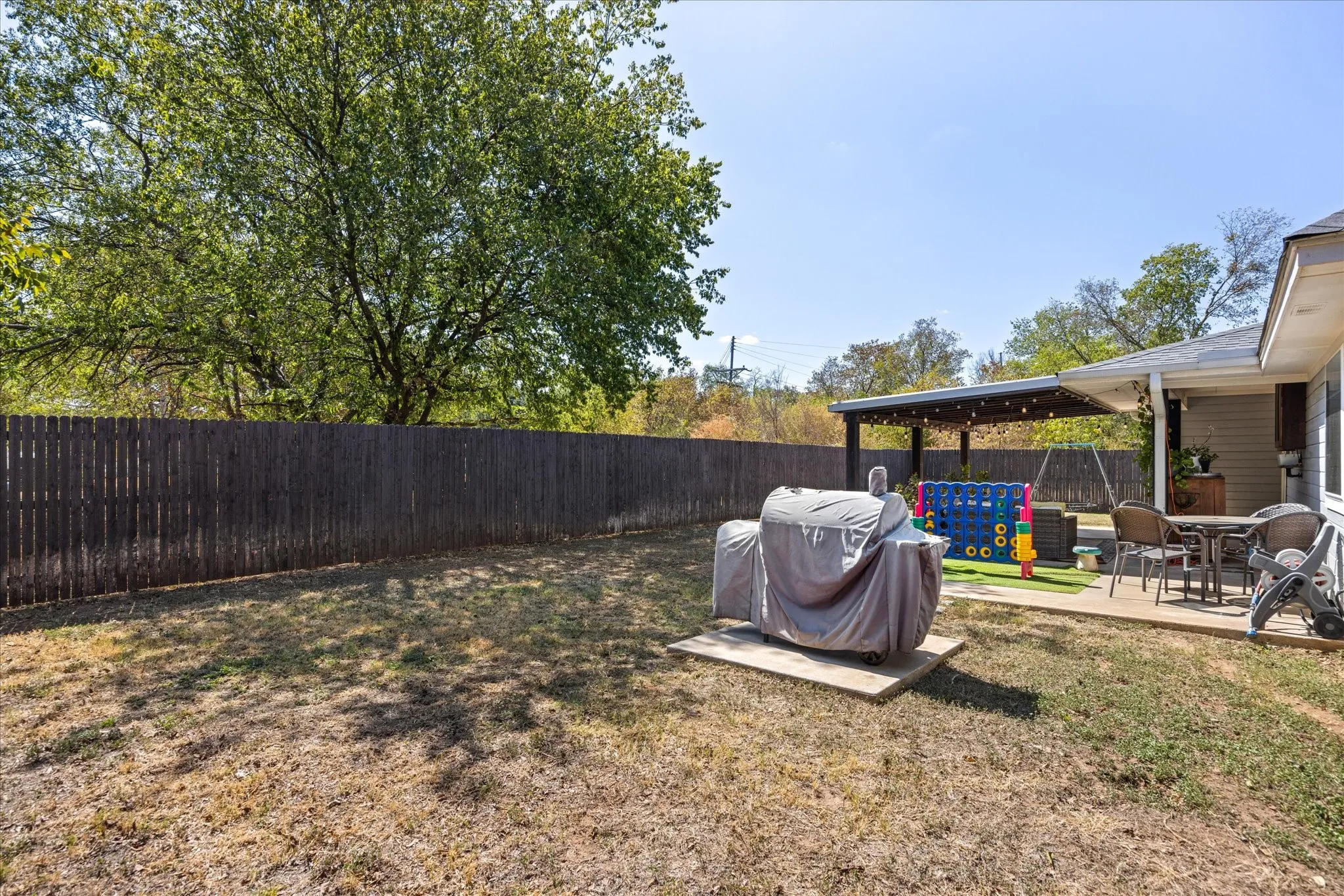 Single Family Residence For Sale in Somervell County , 203 Paluxy Street, Glen Rose, Texas 76043, 3 Bedroom, 2 Bathroom, 2 Garage spaces, 1,513 Sqft, built in 2018, mls#21382494, Real Estate Agent in Glen Rose, Homes For Sale in Somervell county, Homes For Sale in Glen Rose, Realtor in Glen Rose Texas, Real Estate Brokerage Independent Realty Texas, Luminita Cordes Realtor