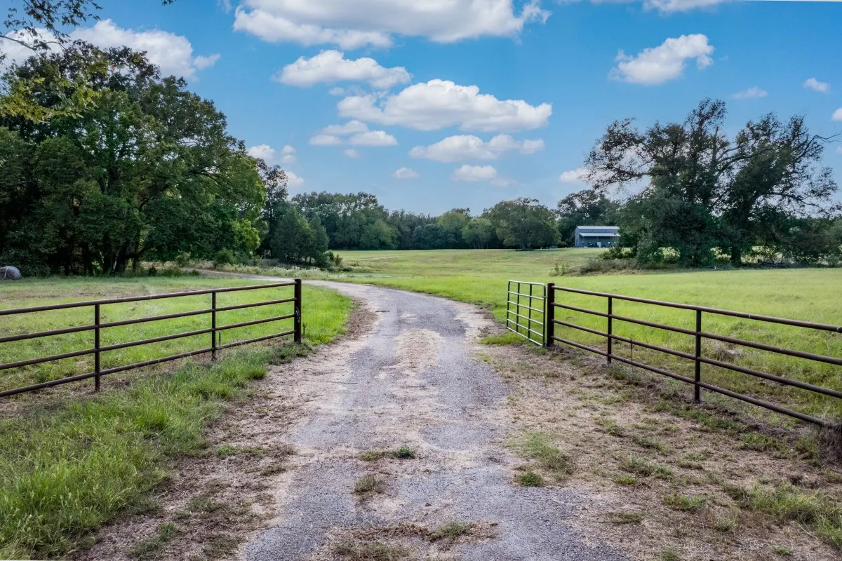 Improved Land For Sale in Henderson County , 12305 Fm 753, Athens, Texas 75751, 0, 0, Garage spaces, 0 Sqft, built in 2022, mls#21382414, Real Estate Agent in Athens, Homes For Sale in Henderson county, Homes For Sale in Athens, Realtor in Athens Texas, Real Estate Brokerage Independent Realty Texas, Luminita Cordes Realtor