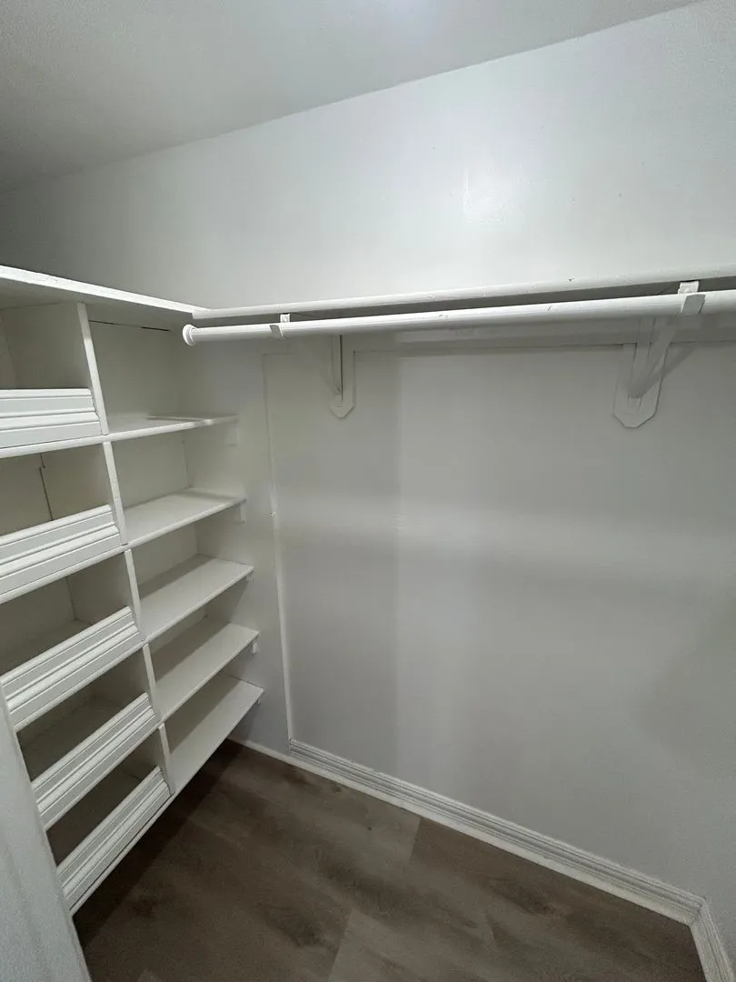 Triplex For Rent in Collin County , 715 Eastham Lane C, Lowry Crossing, Texas 75407, 3 Bedroom, 2 Bathroom, Garage spaces, 1,800 Sqft, built in 1986, mls#21382942, Real Estate Agent in Lowry Crossing, Homes For Rent in Collin county, Homes For Rent in Lowry Crossing, Realtor in Lowry Crossing Texas, Real Estate Brokerage Independent Realty Texas, Luminita Cordes Realtor