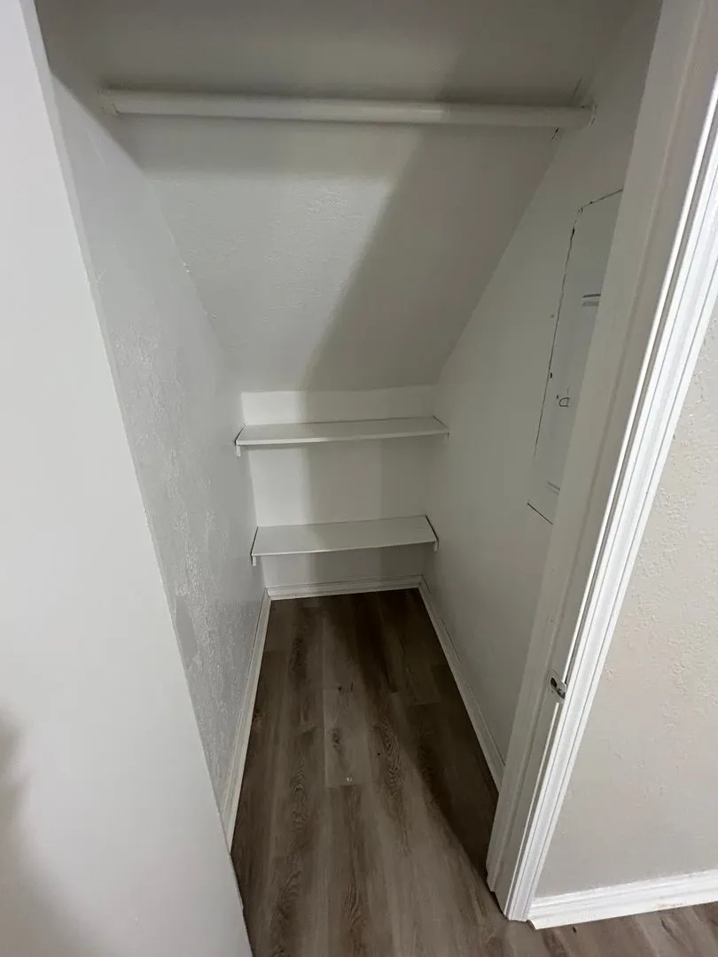 Triplex For Rent in Collin County , 715 Eastham Lane C, Lowry Crossing, Texas 75407, 3 Bedroom, 2 Bathroom, Garage spaces, 1,800 Sqft, built in 1986, mls#21382942, Real Estate Agent in Lowry Crossing, Homes For Rent in Collin county, Homes For Rent in Lowry Crossing, Realtor in Lowry Crossing Texas, Real Estate Brokerage Independent Realty Texas, Luminita Cordes Realtor