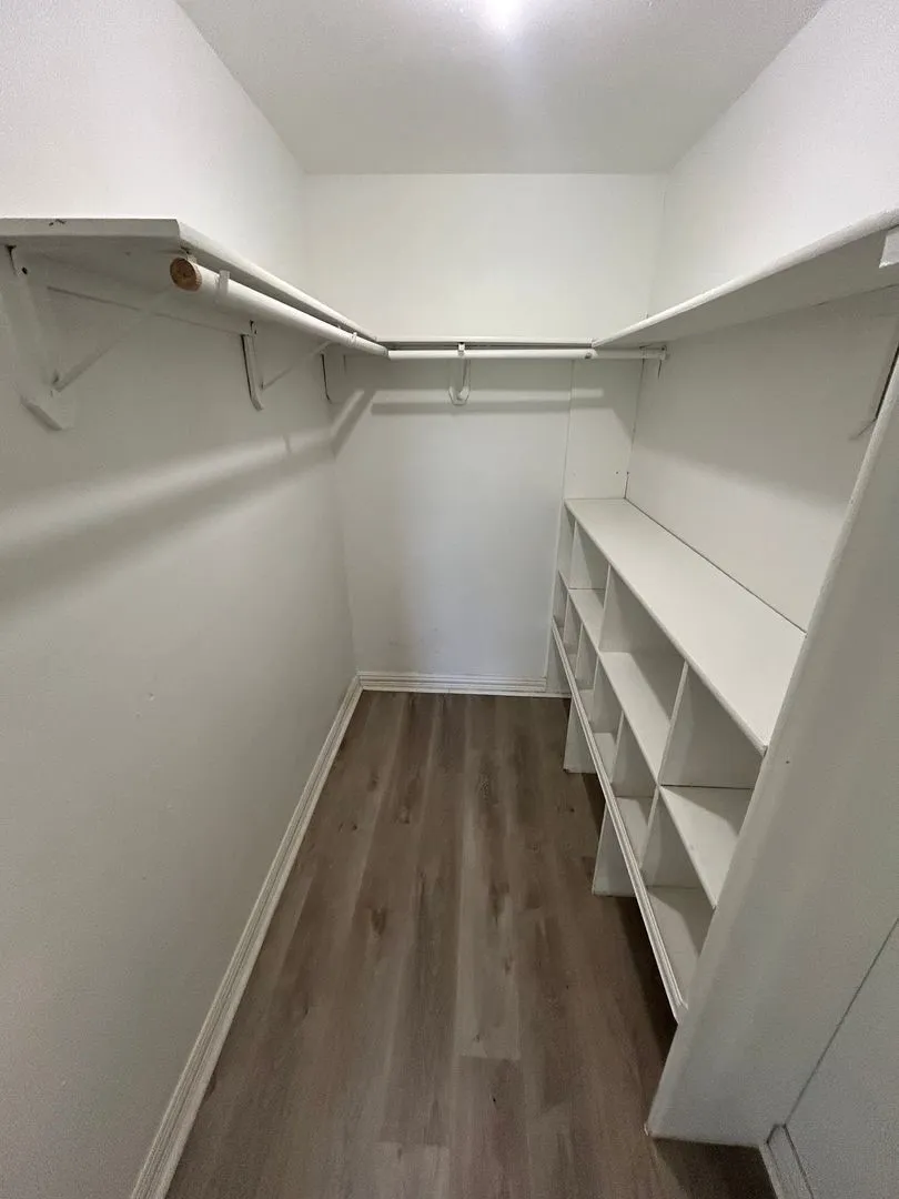 Triplex For Rent in Collin County , 715 Eastham Lane C, Lowry Crossing, Texas 75407, 3 Bedroom, 2 Bathroom, Garage spaces, 1,800 Sqft, built in 1986, mls#21382942, Real Estate Agent in Lowry Crossing, Homes For Rent in Collin county, Homes For Rent in Lowry Crossing, Realtor in Lowry Crossing Texas, Real Estate Brokerage Independent Realty Texas, Luminita Cordes Realtor