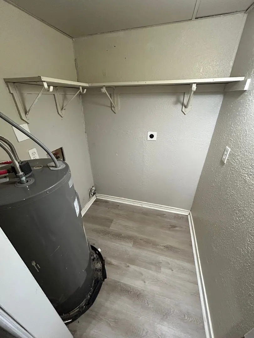 Triplex For Rent in Collin County , 715 Eastham Lane C, Lowry Crossing, Texas 75407, 3 Bedroom, 2 Bathroom, Garage spaces, 1,800 Sqft, built in 1986, mls#21382942, Real Estate Agent in Lowry Crossing, Homes For Rent in Collin county, Homes For Rent in Lowry Crossing, Realtor in Lowry Crossing Texas, Real Estate Brokerage Independent Realty Texas, Luminita Cordes Realtor