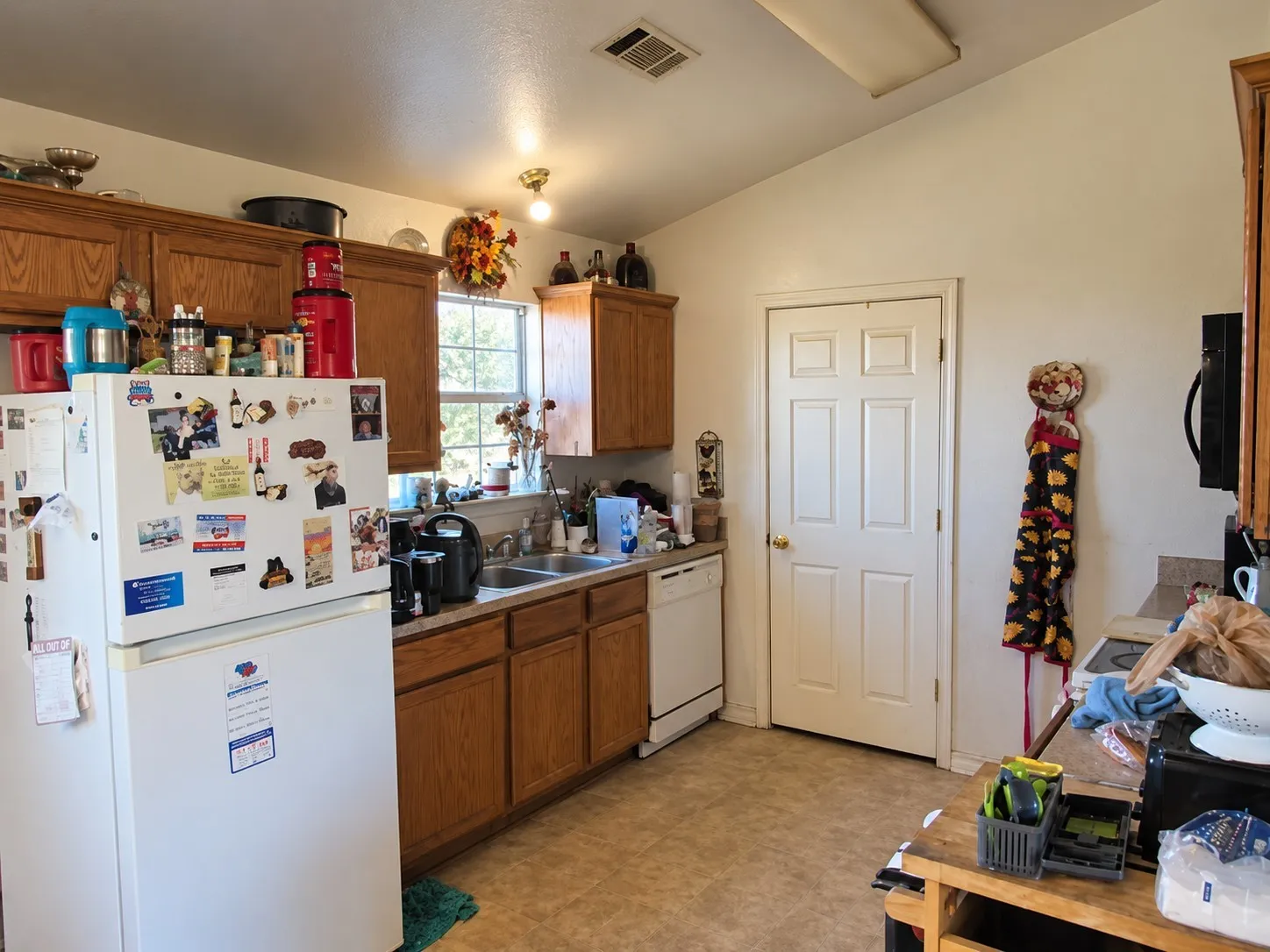 Farm For Sale in Johnson County , 12612 Fm 1807, Alvarado, Texas 76009, 3 Bedroom, 2 Bathroom, Garage spaces, 1,232 Sqft, built in 2005, mls#21382844, Real Estate Agent in Alvarado, Homes For Sale in Johnson county, Homes For Sale in Alvarado, Realtor in Alvarado Texas, Real Estate Brokerage Independent Realty Texas, Luminita Cordes Realtor