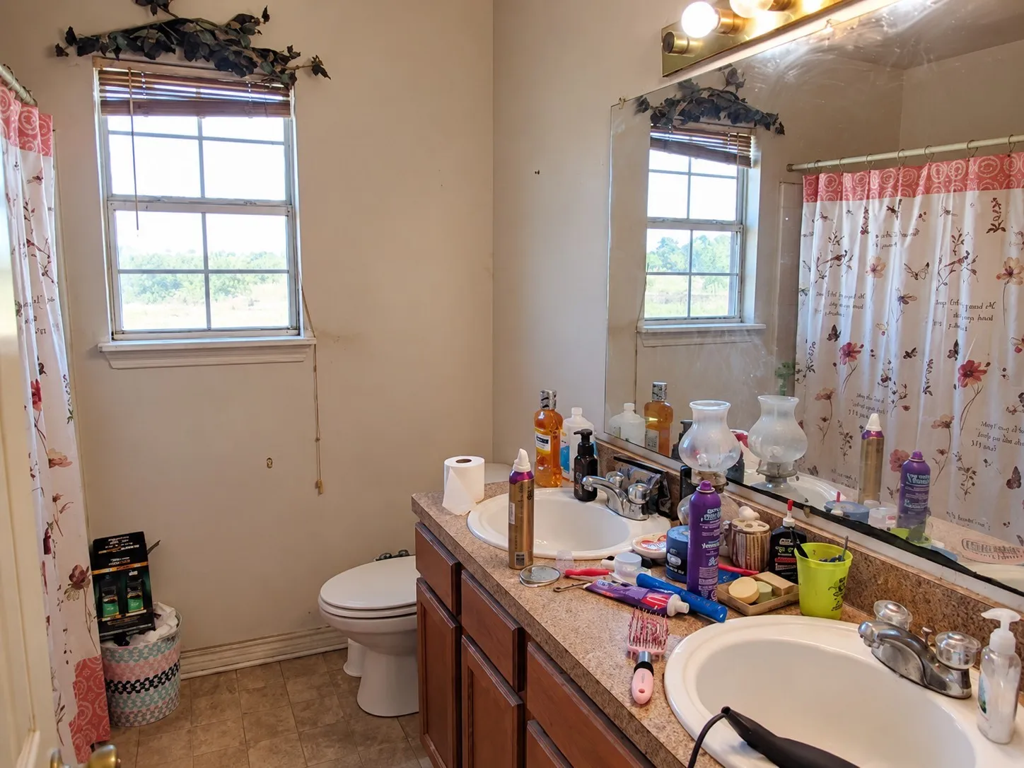 Farm For Sale in Johnson County , 12612 Fm 1807, Alvarado, Texas 76009, 3 Bedroom, 2 Bathroom, Garage spaces, 1,232 Sqft, built in 2005, mls#21382844, Real Estate Agent in Alvarado, Homes For Sale in Johnson county, Homes For Sale in Alvarado, Realtor in Alvarado Texas, Real Estate Brokerage Independent Realty Texas, Luminita Cordes Realtor