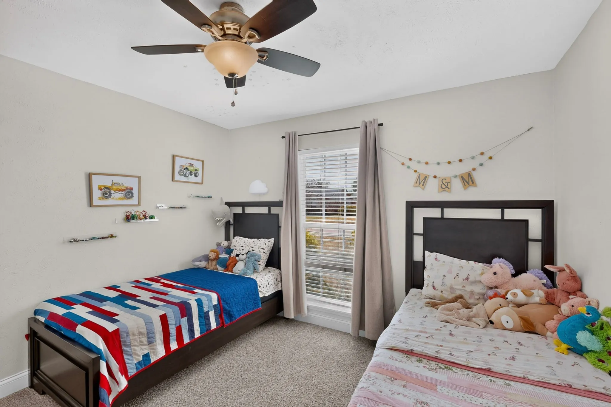 Single Family Residence For Sale in Dallas County , 2809 Silverdale Lane, Garland, Texas 75044, 4 Bedroom, 2 Bathroom, 2 Garage spaces, 2,136 Sqft, built in 1979, mls#21381601, Real Estate Agent in Garland, Homes For Sale in Dallas county, Homes For Sale in Garland, Realtor in Garland Texas, Real Estate Brokerage Independent Realty Texas, Luminita Cordes Realtor
