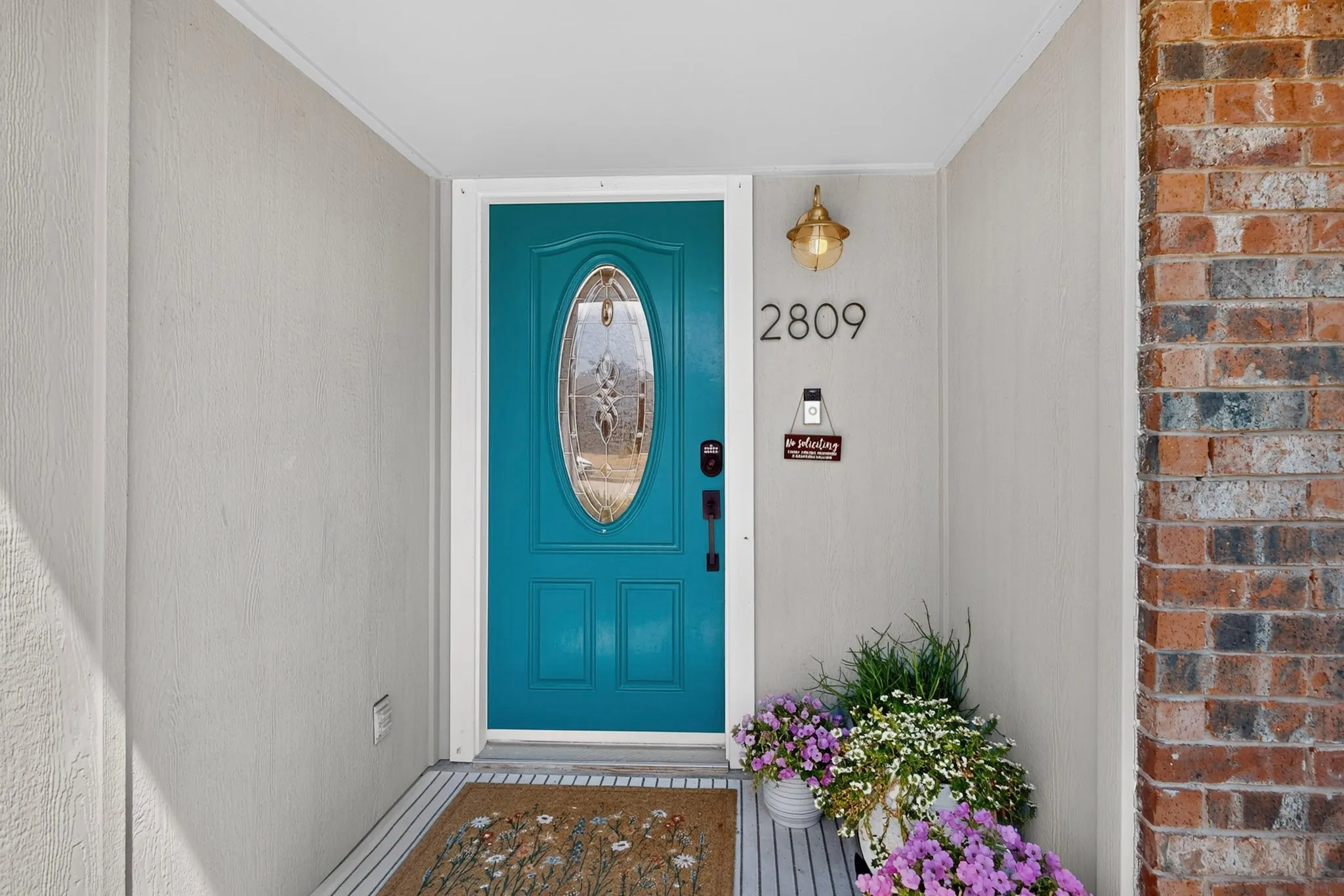 Single Family Residence For Sale in Dallas County , 2809 Silverdale Lane, Garland, Texas 75044, 4 Bedroom, 2 Bathroom, 2 Garage spaces, 2,136 Sqft, built in 1979, mls#21381601, Real Estate Agent in Garland, Homes For Sale in Dallas county, Homes For Sale in Garland, Realtor in Garland Texas, Real Estate Brokerage Independent Realty Texas, Luminita Cordes Realtor