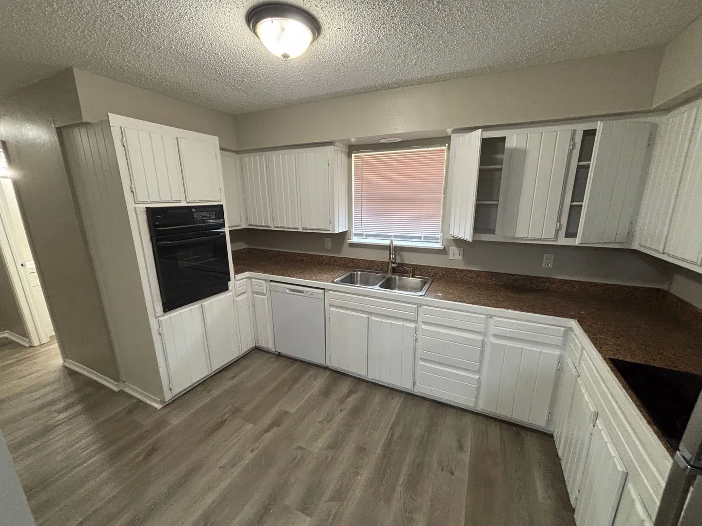 Triplex For Rent in Collin County , 715 Eastham Lane B, Lowry Crossing, Texas 75407, 3 Bedroom, 2 Bathroom, Garage spaces, 1,800 Sqft, built in 1986, mls#21382982, Real Estate Agent in Lowry Crossing, Homes For Rent in Collin county, Homes For Rent in Lowry Crossing, Realtor in Lowry Crossing Texas, Real Estate Brokerage Independent Realty Texas, Luminita Cordes Realtor