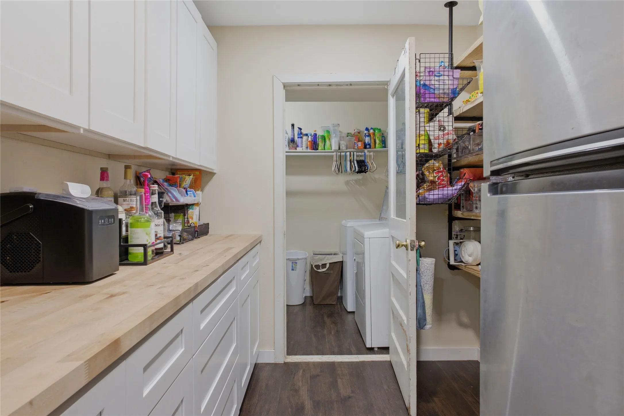Single Family Residence For Sale in Delta County , 1603 Texas Highway 154, Cooper, Texas 75432, 3 Bedroom, 3 Bathroom, Garage spaces, 1,668 Sqft, built in 1950, mls#21382180, Real Estate Agent in Cooper, Homes For Sale in Delta county, Homes For Sale in Cooper, Realtor in Cooper Texas, Real Estate Brokerage Independent Realty Texas, Luminita Cordes Realtor