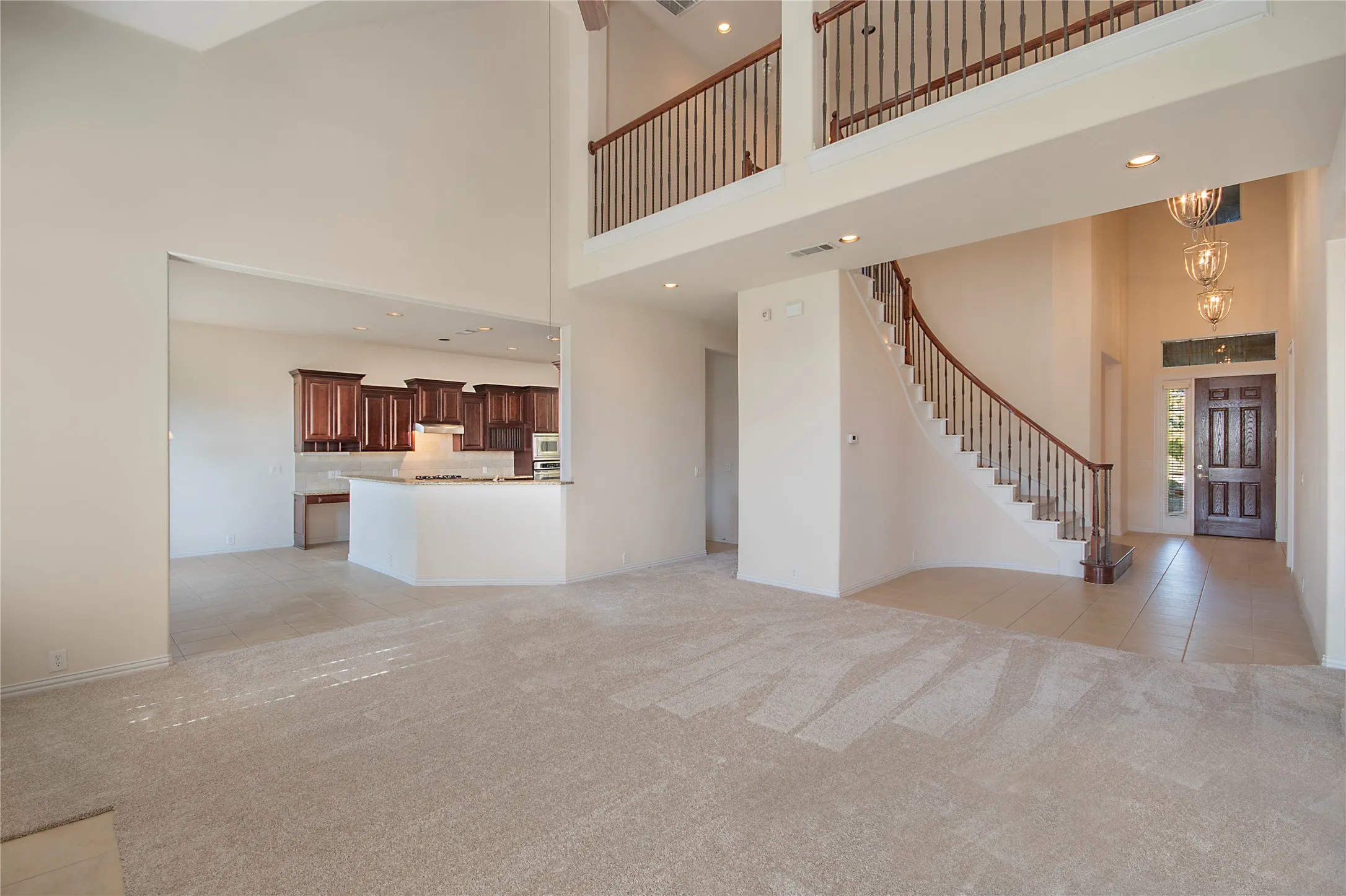 Single Family Residence For Sale in Denton County , 5966 Tascate Drive, Frisco, Texas 75036, 4 Bedroom, 4 Bathroom, 3 Garage spaces, 3,769 Sqft, built in 2006, mls#21375965, Real Estate Agent in Frisco, Homes For Sale in Denton county, Homes For Sale in Frisco, Realtor in Frisco Texas, Real Estate Brokerage Independent Realty Texas, Luminita Cordes Realtor