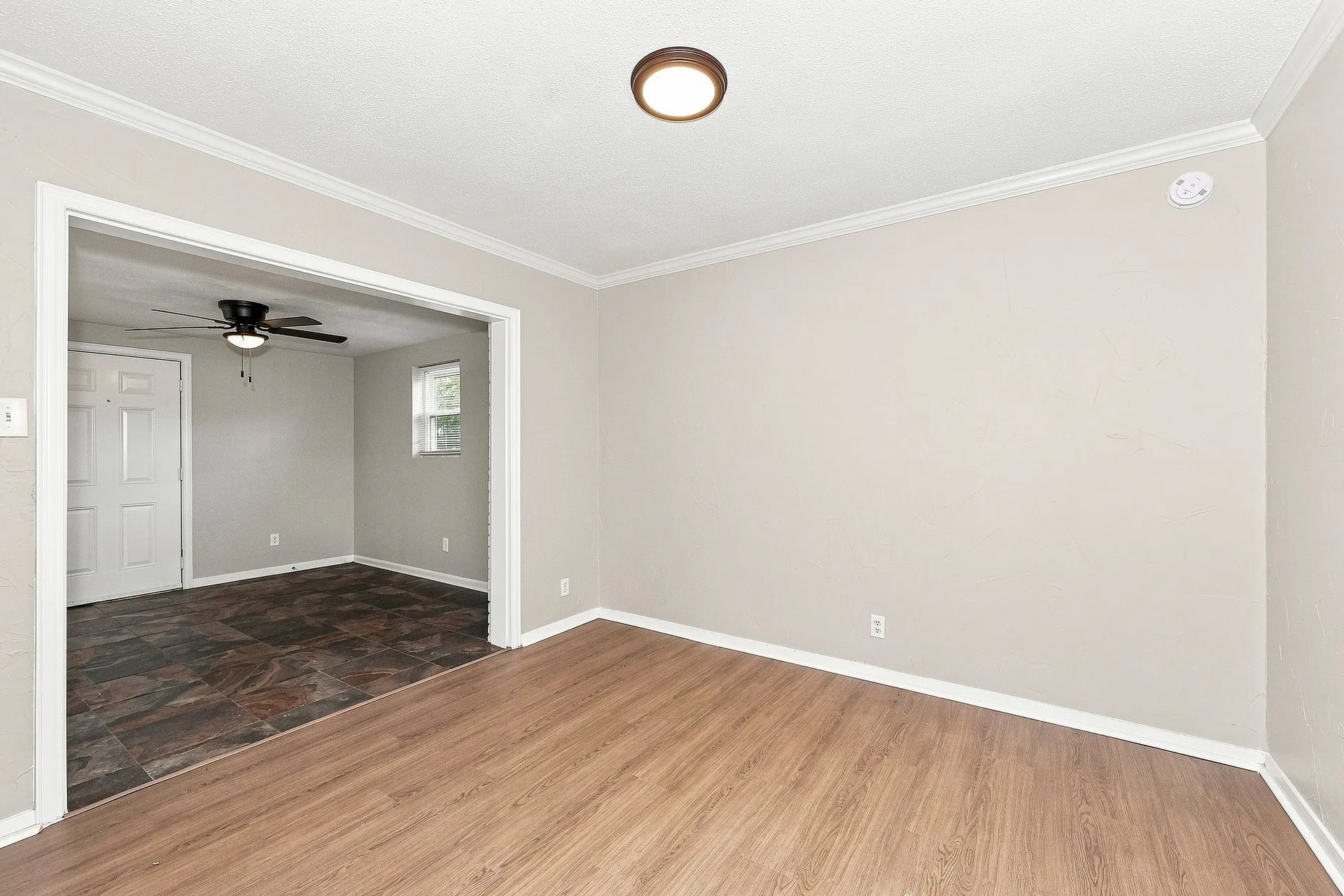 Single Family Residence For Rent in Tarrant County , 313 Mccurdy Street, Crowley, Texas 76036, 3 Bedroom, 2 Bathroom, 2 Garage spaces, 1,518 Sqft, built in 1966, mls#21382998, Real Estate Agent in Crowley, Homes For Rent in Tarrant county, Homes For Rent in Crowley, Realtor in Crowley Texas, Real Estate Brokerage Independent Realty Texas, Luminita Cordes Realtor
