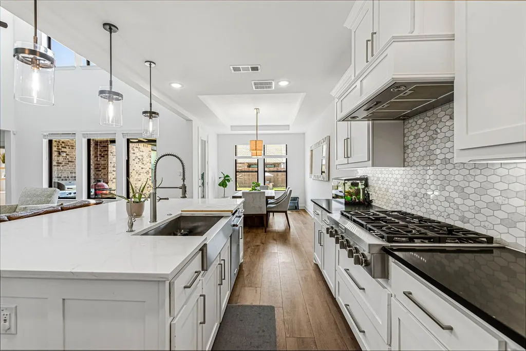 Single Family Residence For Sale in Collin County , 1908 Idlewood Lane, Prosper, Texas 75078, 4 Bedroom, 4 Bathroom, 2 Garage spaces, 2,769 Sqft, built in 2021, mls#21382749, Real Estate Agent in Prosper, Homes For Sale in Collin county, Homes For Sale in Prosper, Realtor in Prosper Texas, Real Estate Brokerage Independent Realty Texas, Luminita Cordes Realtor