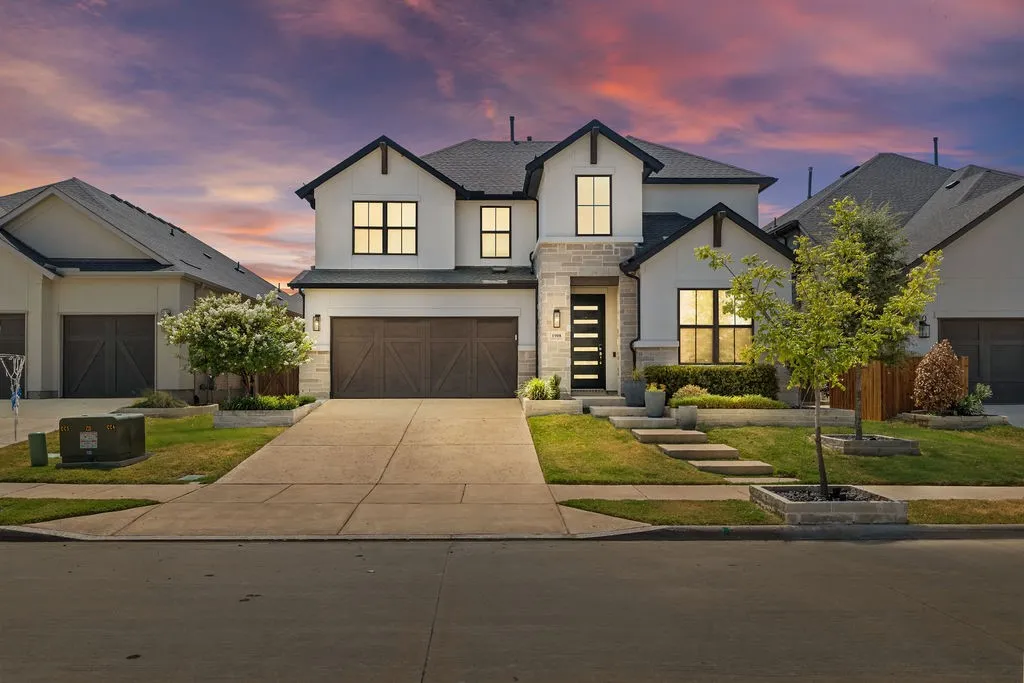 Single Family Residence For Sale in Collin County , 1908 Idlewood Lane, Prosper, Texas 75078, 4 Bedroom, 4 Bathroom, 2 Garage spaces, 2,769 Sqft, built in 2021, mls#21382749, Real Estate Agent in Prosper, Homes For Sale in Collin county, Homes For Sale in Prosper, Realtor in Prosper Texas, Real Estate Brokerage Independent Realty Texas, Luminita Cordes Realtor