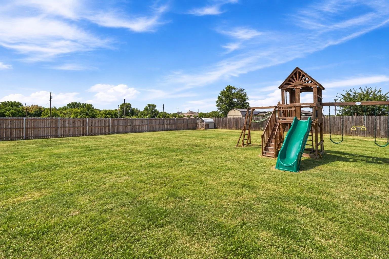 Single Family Residence For Sale in Johnson County , 8001 County Road 109, Alvarado, Texas 76009, 3 Bedroom, 2 Bathroom, 2 Garage spaces, 1,343 Sqft, built in 2019, mls#21382676, Real Estate Agent in Alvarado, Homes For Sale in Johnson county, Homes For Sale in Alvarado, Realtor in Alvarado Texas, Real Estate Brokerage Independent Realty Texas, Luminita Cordes Realtor
