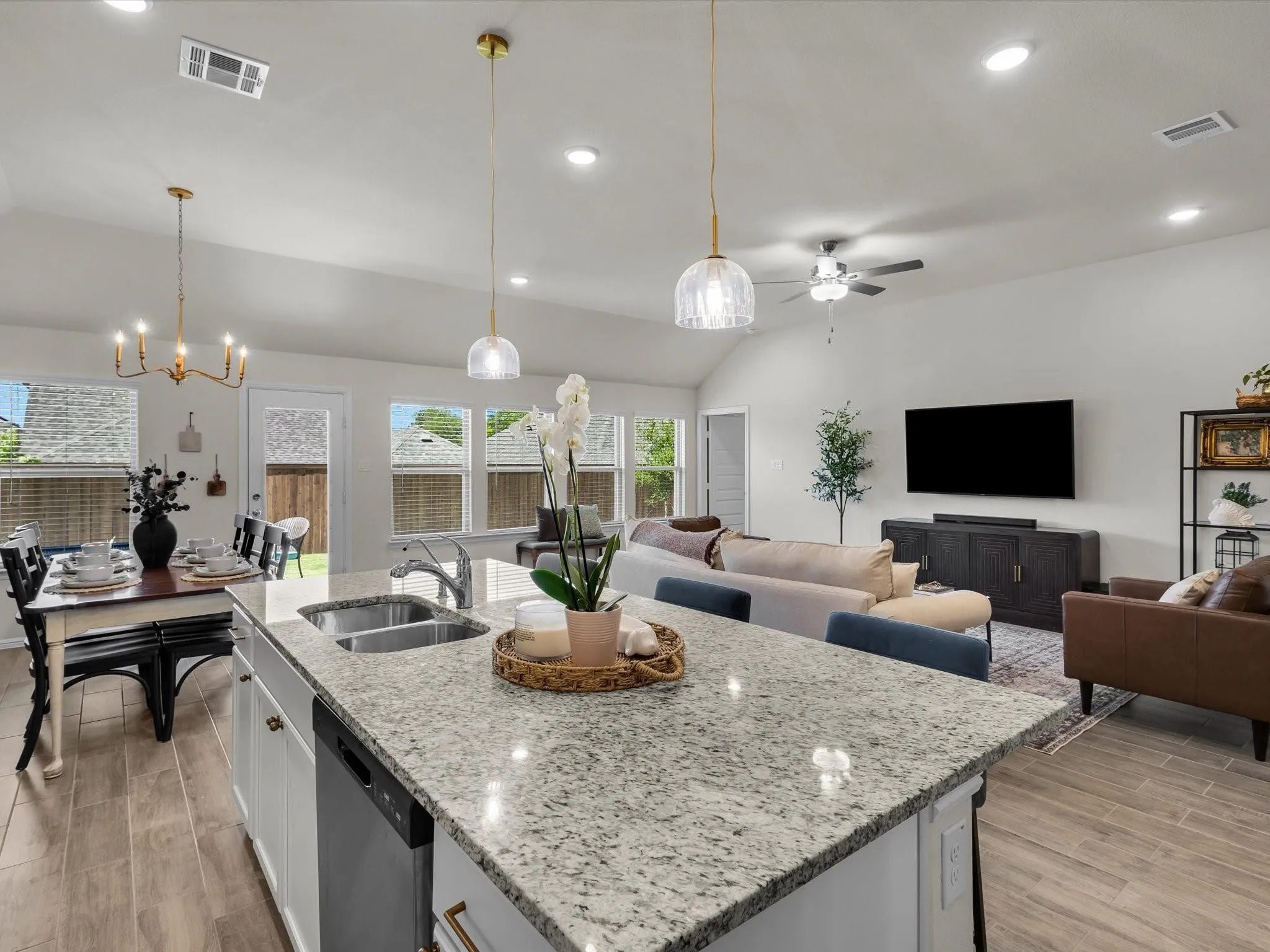 Single Family Residence For Sale in Denton County , 13141 Yellowstone Way, Providence Village, Texas 76227, 4 Bedroom, 2 Bathroom, 2 Garage spaces, 2,108 Sqft, built in 2024, mls#21380936, Real Estate Agent in Providence Village, Homes For Sale in Denton county, Homes For Sale in Providence Village, Realtor in Providence Village Texas, Real Estate Brokerage Independent Realty Texas, Luminita Cordes Realtor