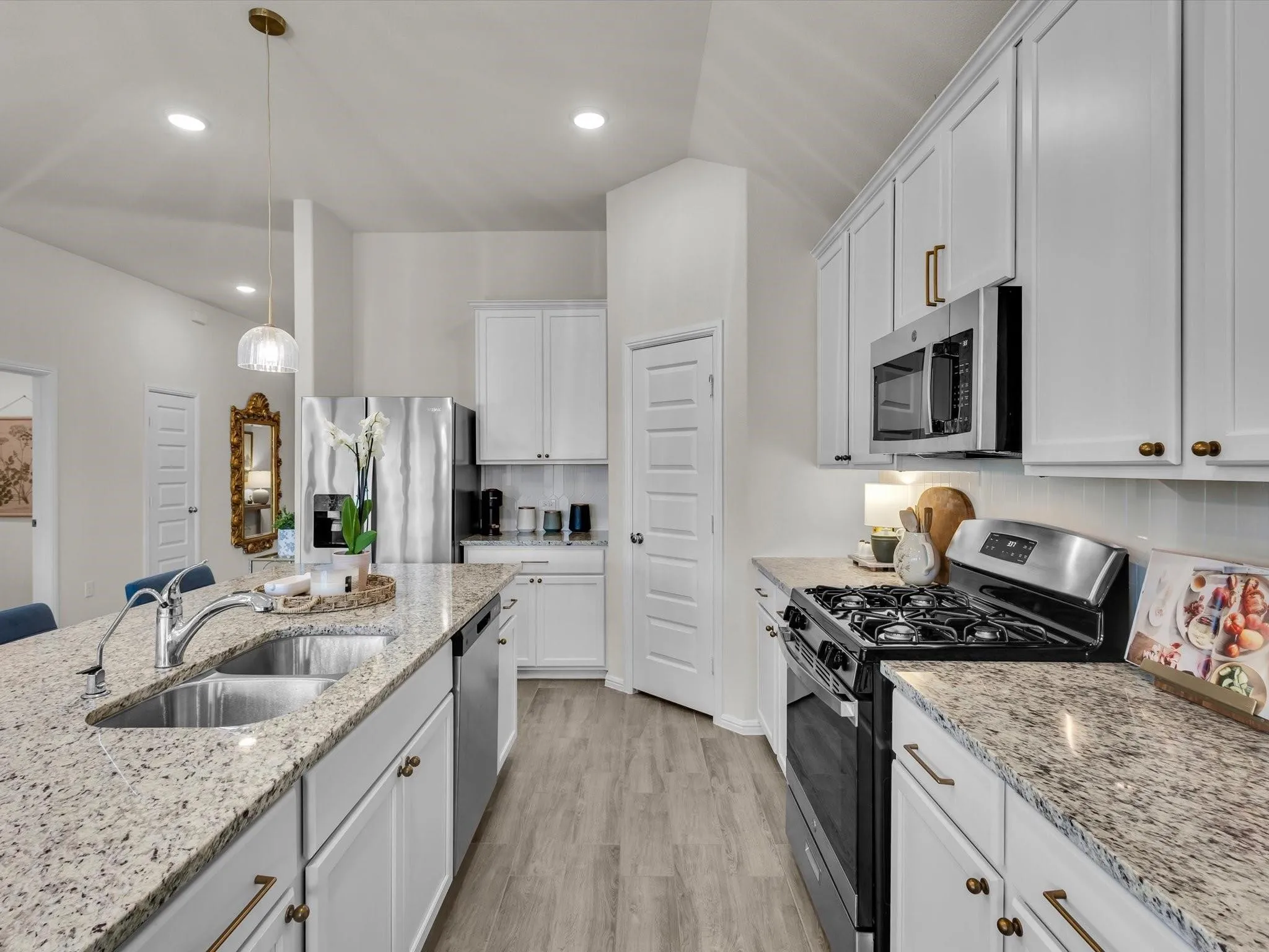 Single Family Residence For Sale in Denton County , 13141 Yellowstone Way, Providence Village, Texas 76227, 4 Bedroom, 2 Bathroom, 2 Garage spaces, 2,108 Sqft, built in 2024, mls#21380936, Real Estate Agent in Providence Village, Homes For Sale in Denton county, Homes For Sale in Providence Village, Realtor in Providence Village Texas, Real Estate Brokerage Independent Realty Texas, Luminita Cordes Realtor