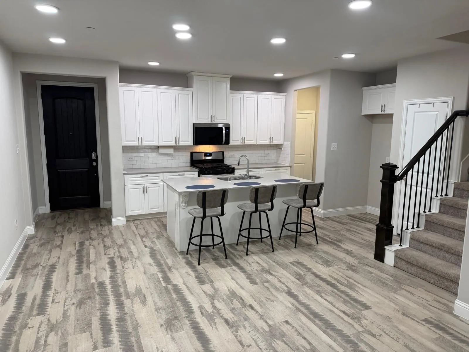 Townhouse For Rent in Collin County , 6416 Hermosa Drive, Plano, Texas 75024, 4 Bedroom, 4 Bathroom, 2 Garage spaces, 1,934 Sqft, built in 2018, mls#21382999, Real Estate Agent in Plano, Homes For Rent in Collin county, Homes For Rent in Plano, Realtor in Plano Texas, Real Estate Brokerage Independent Realty Texas, Luminita Cordes Realtor