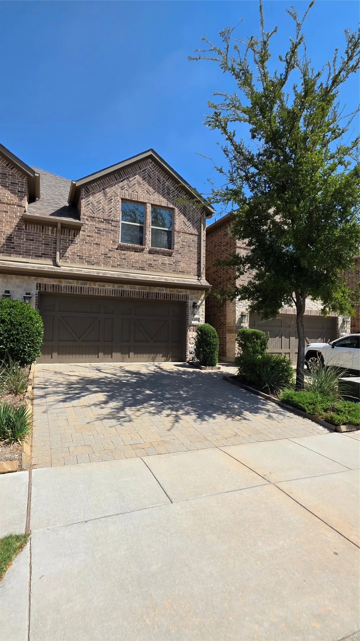 Townhouse For Rent in Collin County , 6416 Hermosa Drive, Plano, Texas 75024, 4 Bedroom, 4 Bathroom, 2 Garage spaces, 1,934 Sqft, built in 2018, mls#21382999, Real Estate Agent in Plano, Homes For Rent in Collin county, Homes For Rent in Plano, Realtor in Plano Texas, Real Estate Brokerage Independent Realty Texas, Luminita Cordes Realtor