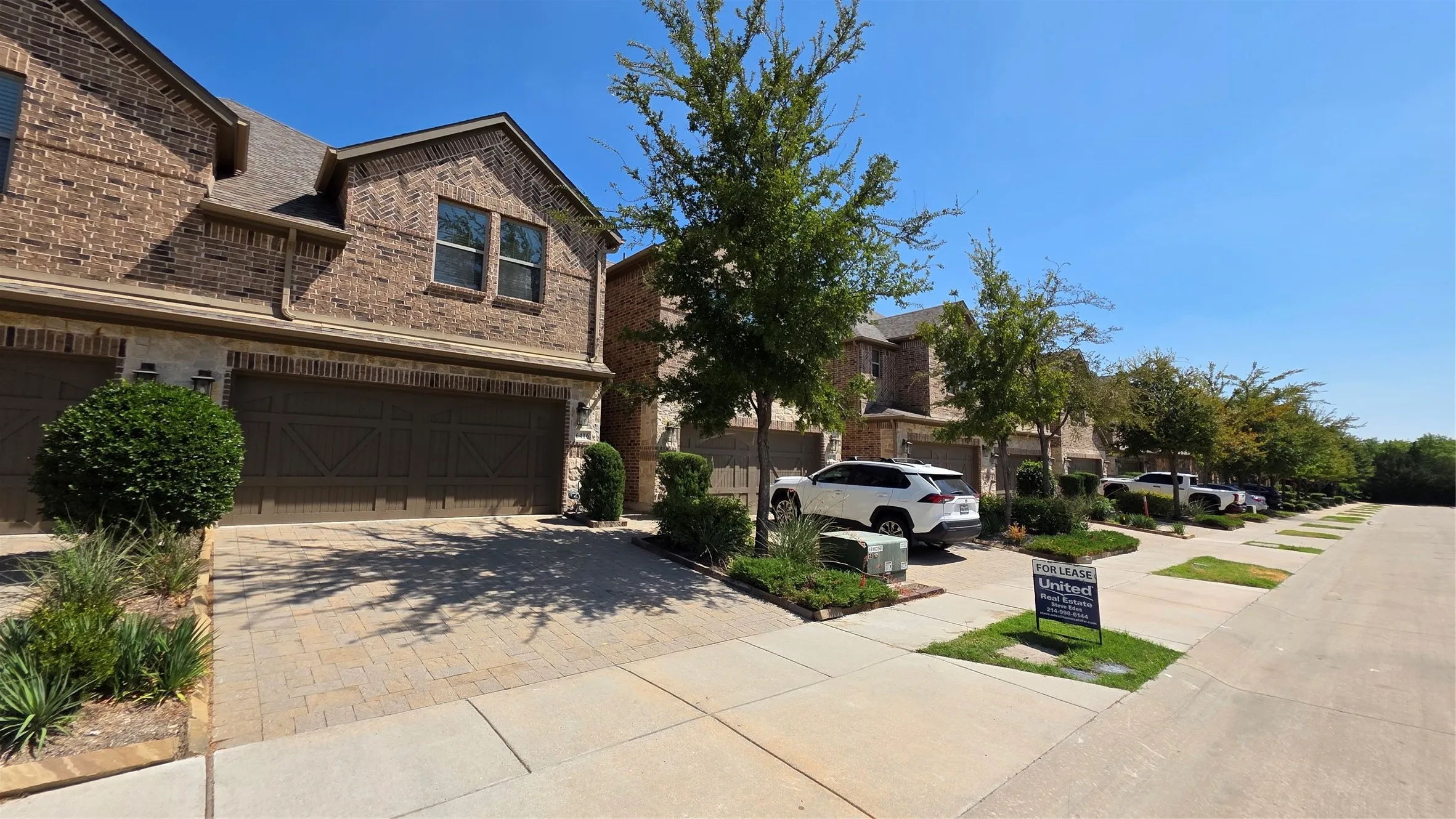 Townhouse For Rent in Collin County , 6416 Hermosa Drive, Plano, Texas 75024, 4 Bedroom, 4 Bathroom, 2 Garage spaces, 1,934 Sqft, built in 2018, mls#21382999, Real Estate Agent in Plano, Homes For Rent in Collin county, Homes For Rent in Plano, Realtor in Plano Texas, Real Estate Brokerage Independent Realty Texas, Luminita Cordes Realtor