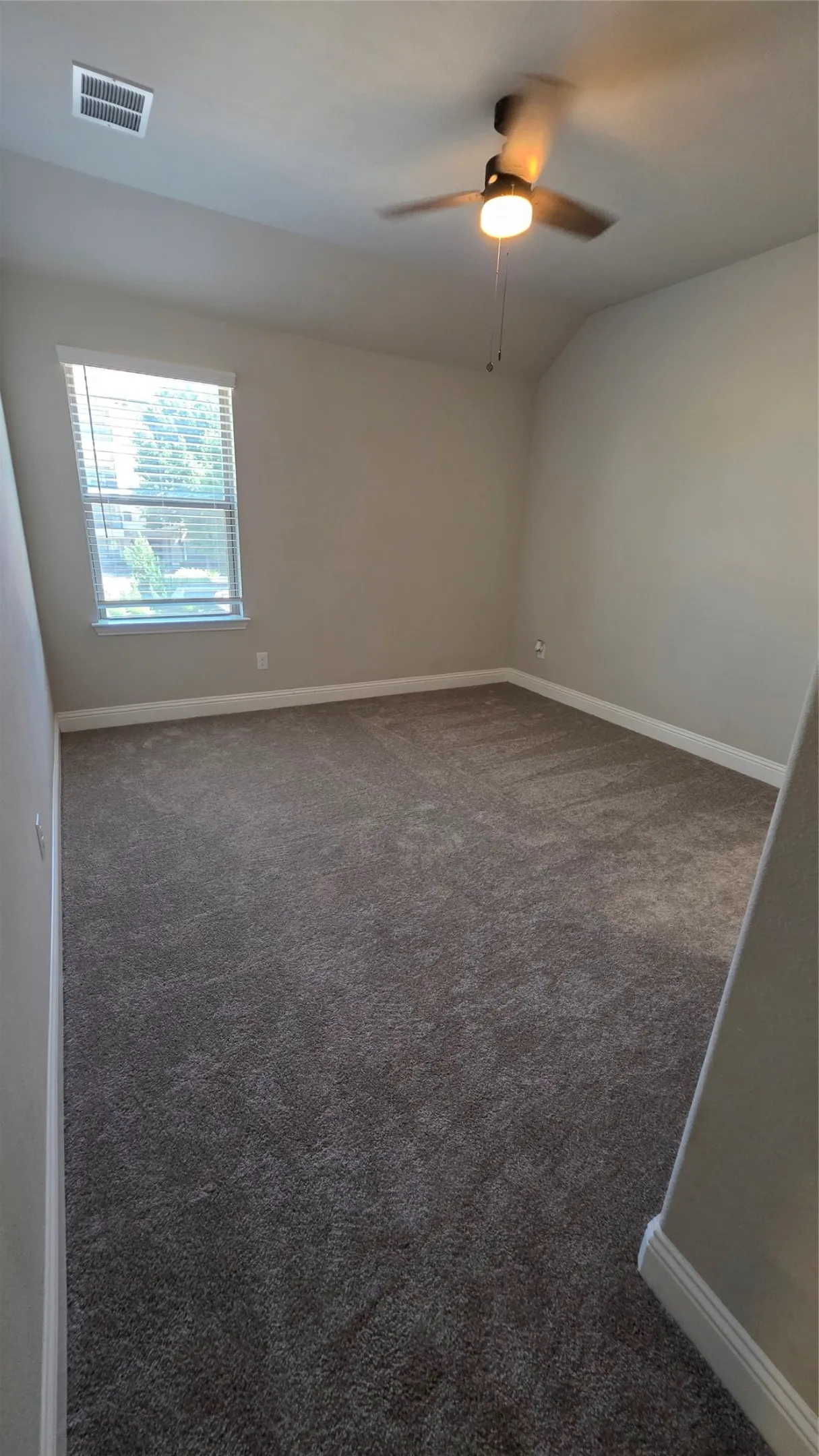 Townhouse For Rent in Collin County , 6416 Hermosa Drive, Plano, Texas 75024, 4 Bedroom, 4 Bathroom, 2 Garage spaces, 1,934 Sqft, built in 2018, mls#21382999, Real Estate Agent in Plano, Homes For Rent in Collin county, Homes For Rent in Plano, Realtor in Plano Texas, Real Estate Brokerage Independent Realty Texas, Luminita Cordes Realtor