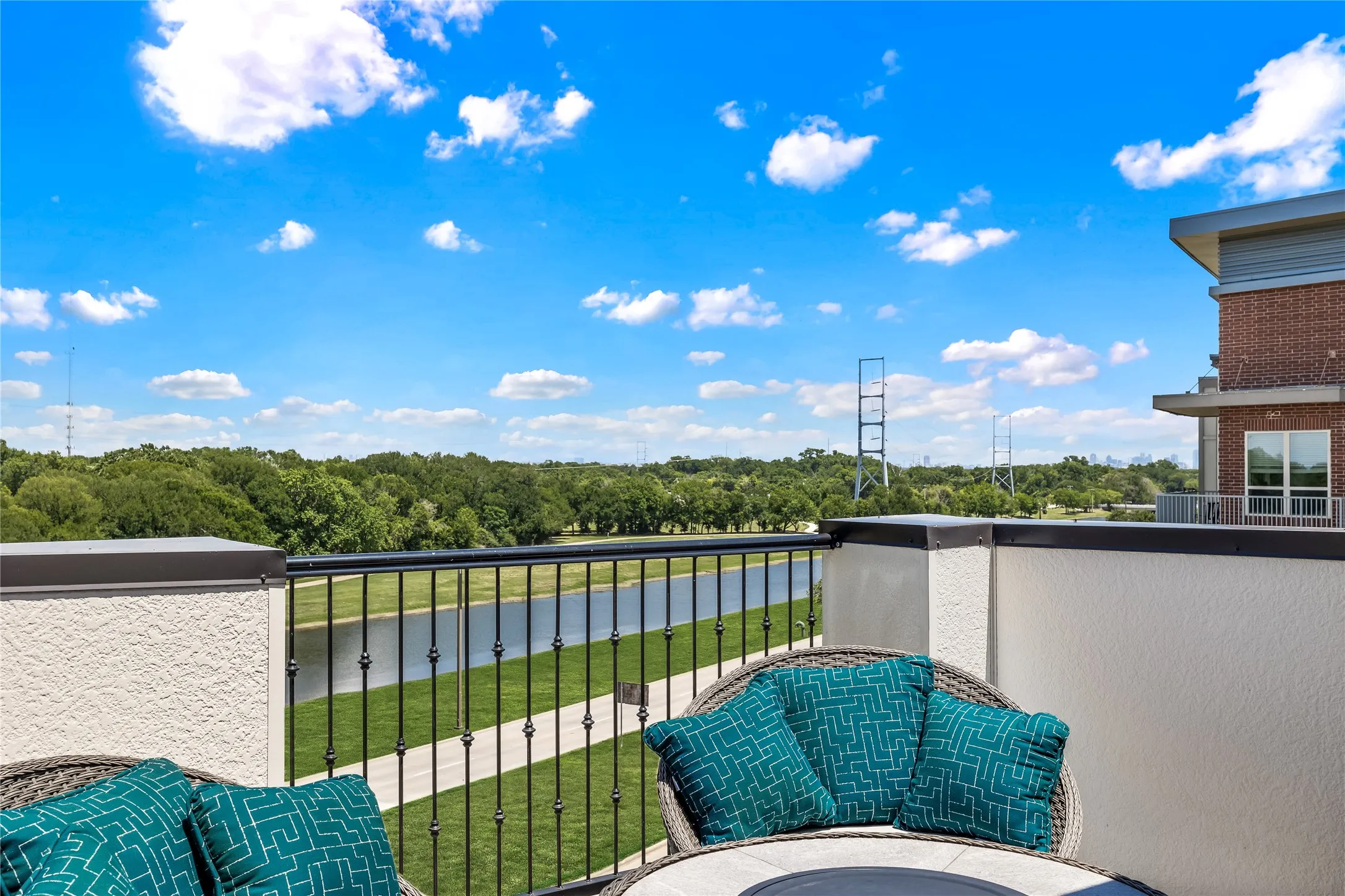 Image of model home with similar layout