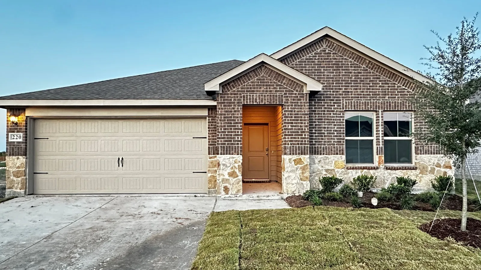 Single Family Residence For Sale in Kaufman County , 220 Van Horn Drive, Terrell, Texas 75160, 4 Bedroom, 2 Bathroom, 2 Garage spaces, 1,875 Sqft, built in 2026, mls#21383033, Real Estate Agent in Terrell, Homes For Sale in Kaufman county, Homes For Sale in Terrell, Realtor in Terrell Texas, Real Estate Brokerage Independent Realty Texas, Luminita Cordes Realtor
