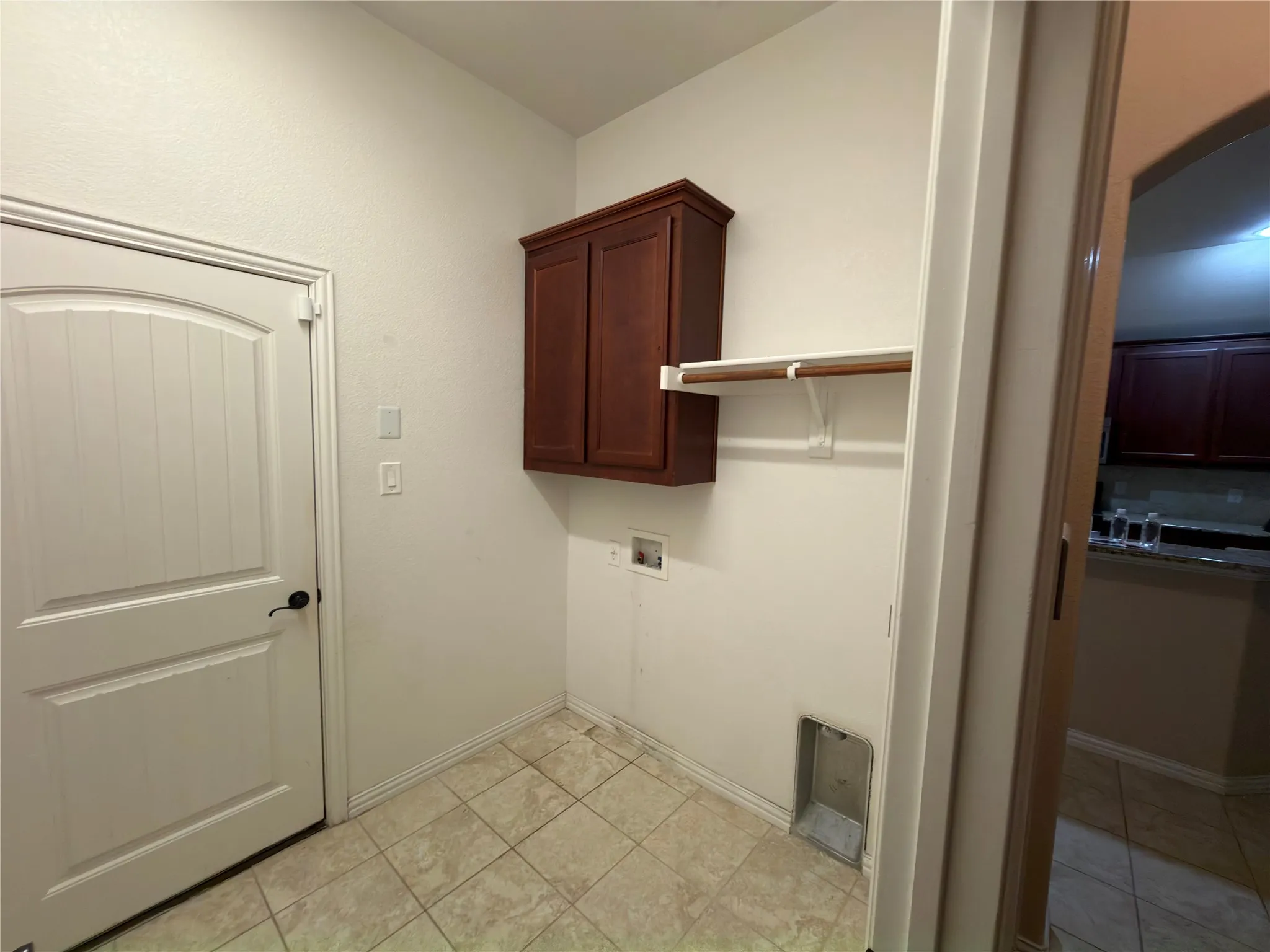 Single Family Residence For Sale in Tarrant County , 7421 Innisbrook Lane, Fort Worth, Texas 76179, 4 Bedroom, 2 Bathroom, 2 Garage spaces, 2,073 Sqft, built in 2015, mls#21383039, Real Estate Agent in Fort Worth, Homes For Sale in Tarrant county, Homes For Sale in Fort Worth, Realtor in Fort Worth Texas, Real Estate Brokerage Independent Realty Texas, Luminita Cordes Realtor