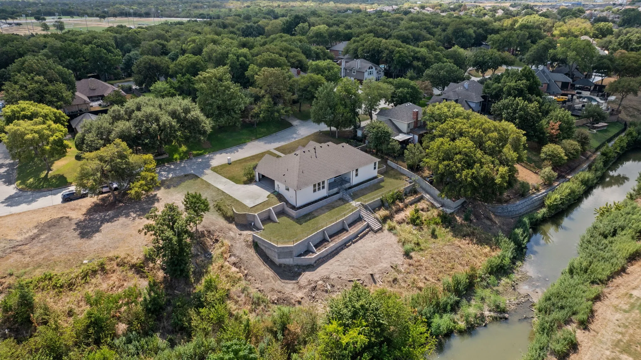 Single Family Residence For Sale in Dallas County , 3648 Bluegrass Drive, Grand Prairie, Texas 75052, 4 Bedroom, 3 Bathroom, 2 Garage spaces, 2,208 Sqft, built in 2018, mls#21382937, Real Estate Agent in Grand Prairie, Homes For Sale in Dallas county, Homes For Sale in Grand Prairie, Realtor in Grand Prairie Texas, Real Estate Brokerage Independent Realty Texas, Luminita Cordes Realtor